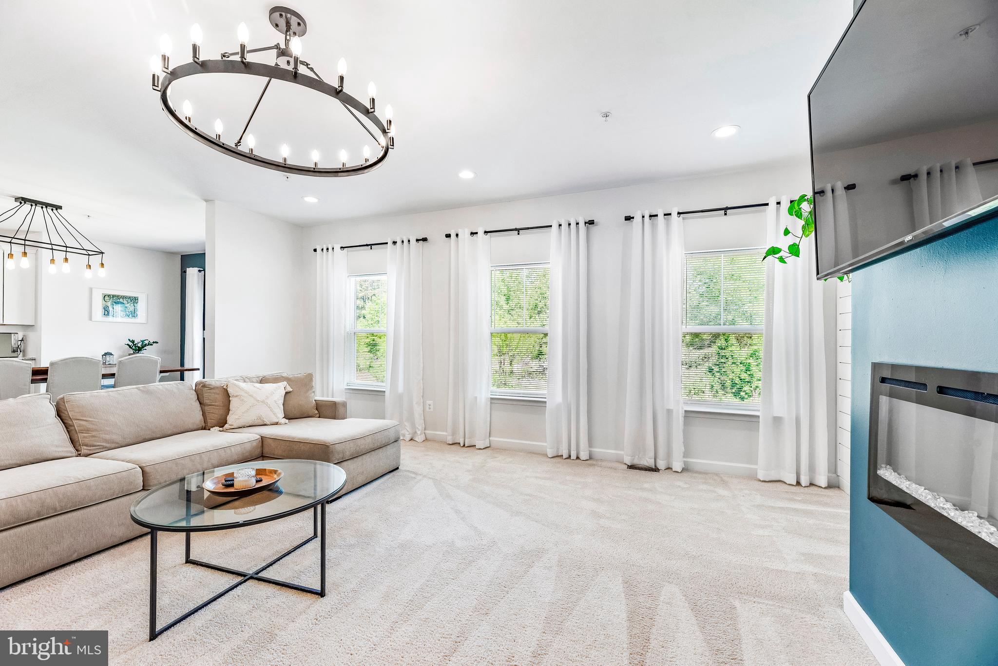 HOWES PROMISE - Residential