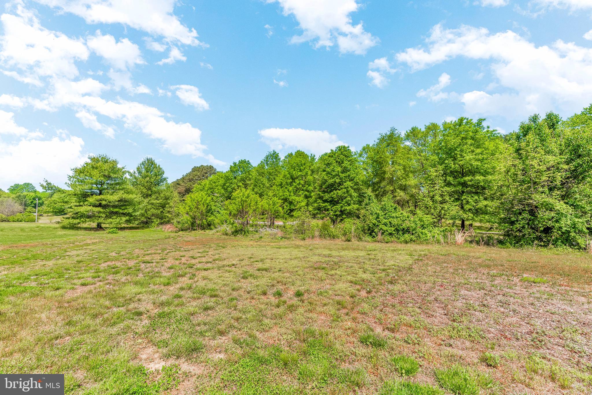 HOWES PROMISE - Residential