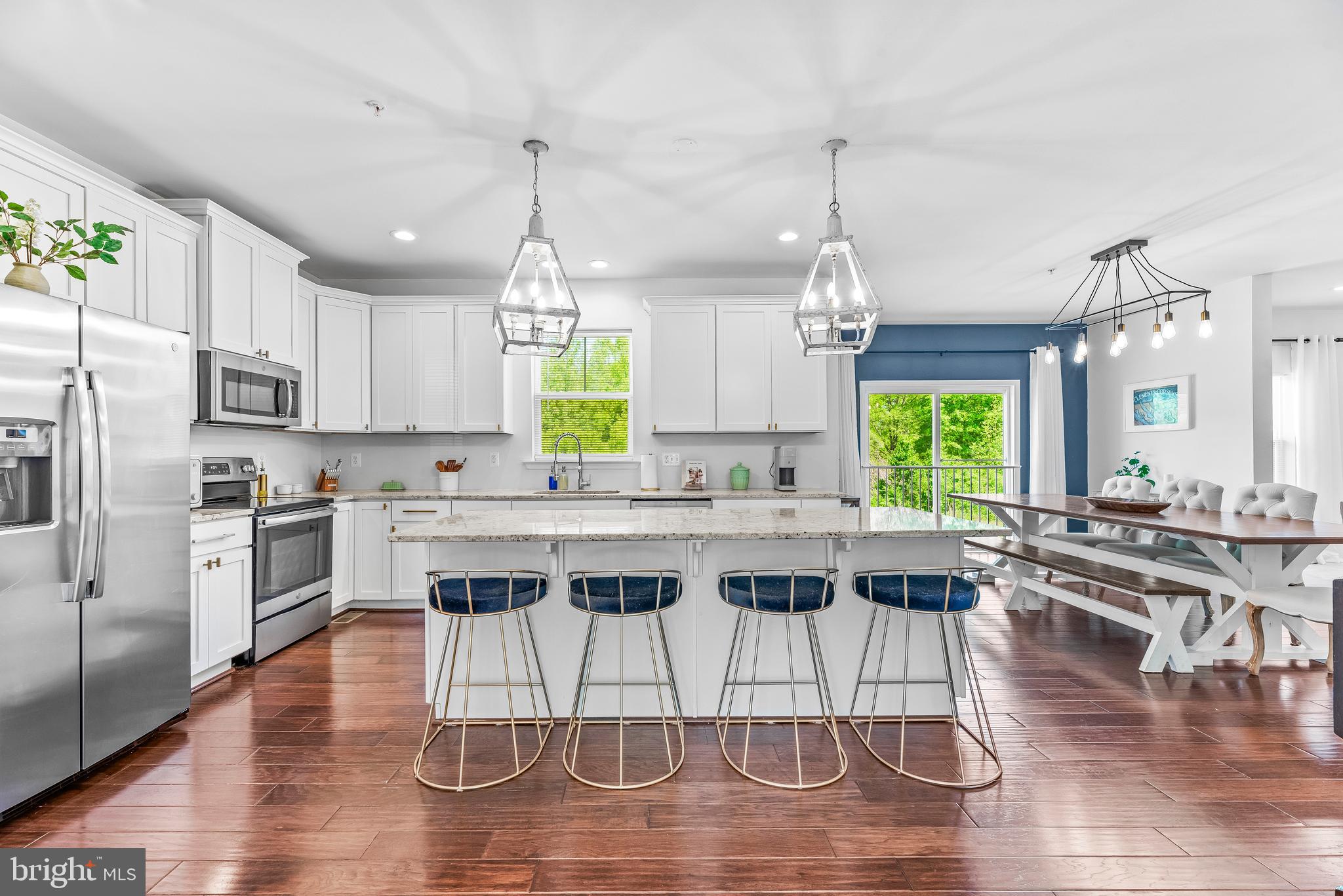 HOWES PROMISE - Residential