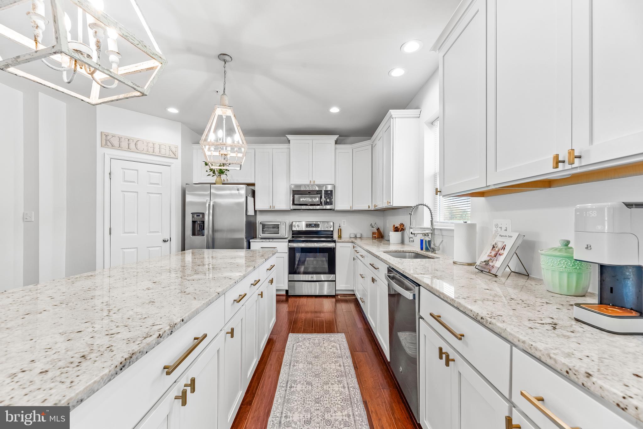 HOWES PROMISE - Residential