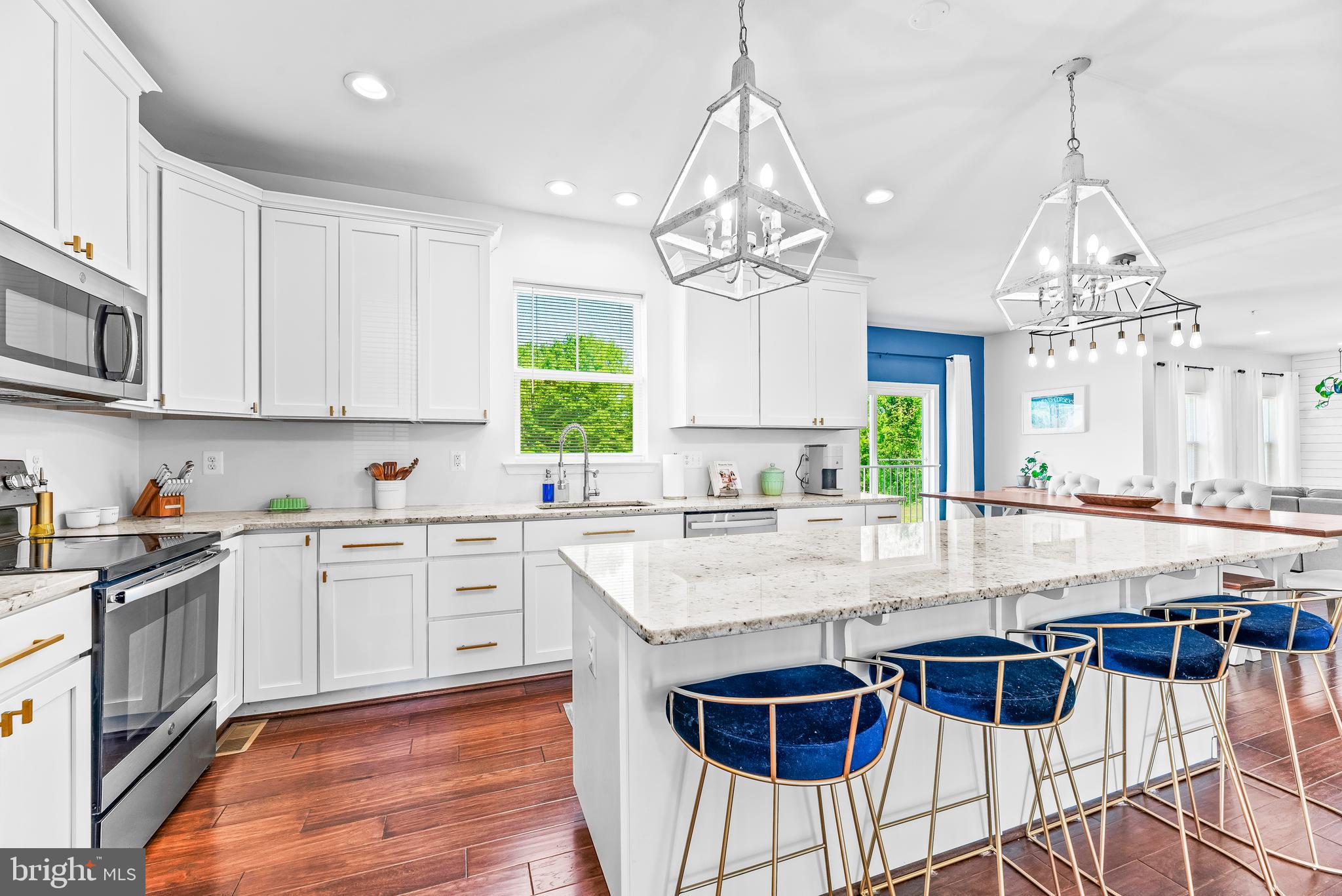 HOWES PROMISE - Residential