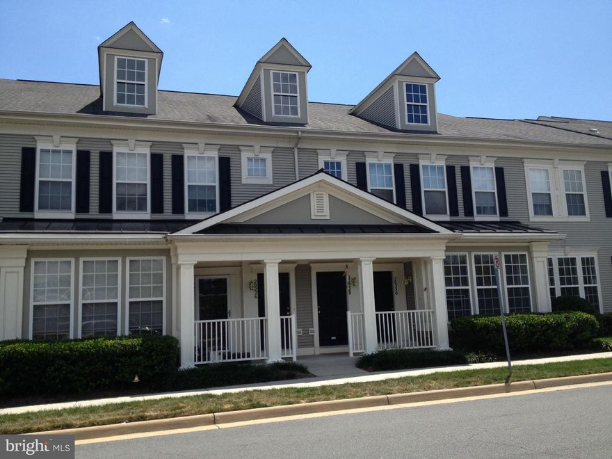 Immaculate Sunny Open Interior-1st Floor Master Suite w/2 Walk-In Closets. Large Master Bath w/Shower & Handicap Accessible Tub w/Jets. Also 1st Floor Laundry Room Off Kitchen & 2 Car Garage. Two More Spacious Bedrooms & Full Bath On Upper Level. Family Rm w/Gas Fireplace, and Sliding Glass Door Leading To Private Patio.New Carpet and Paint. Great Location in The Heart of Ashburn.