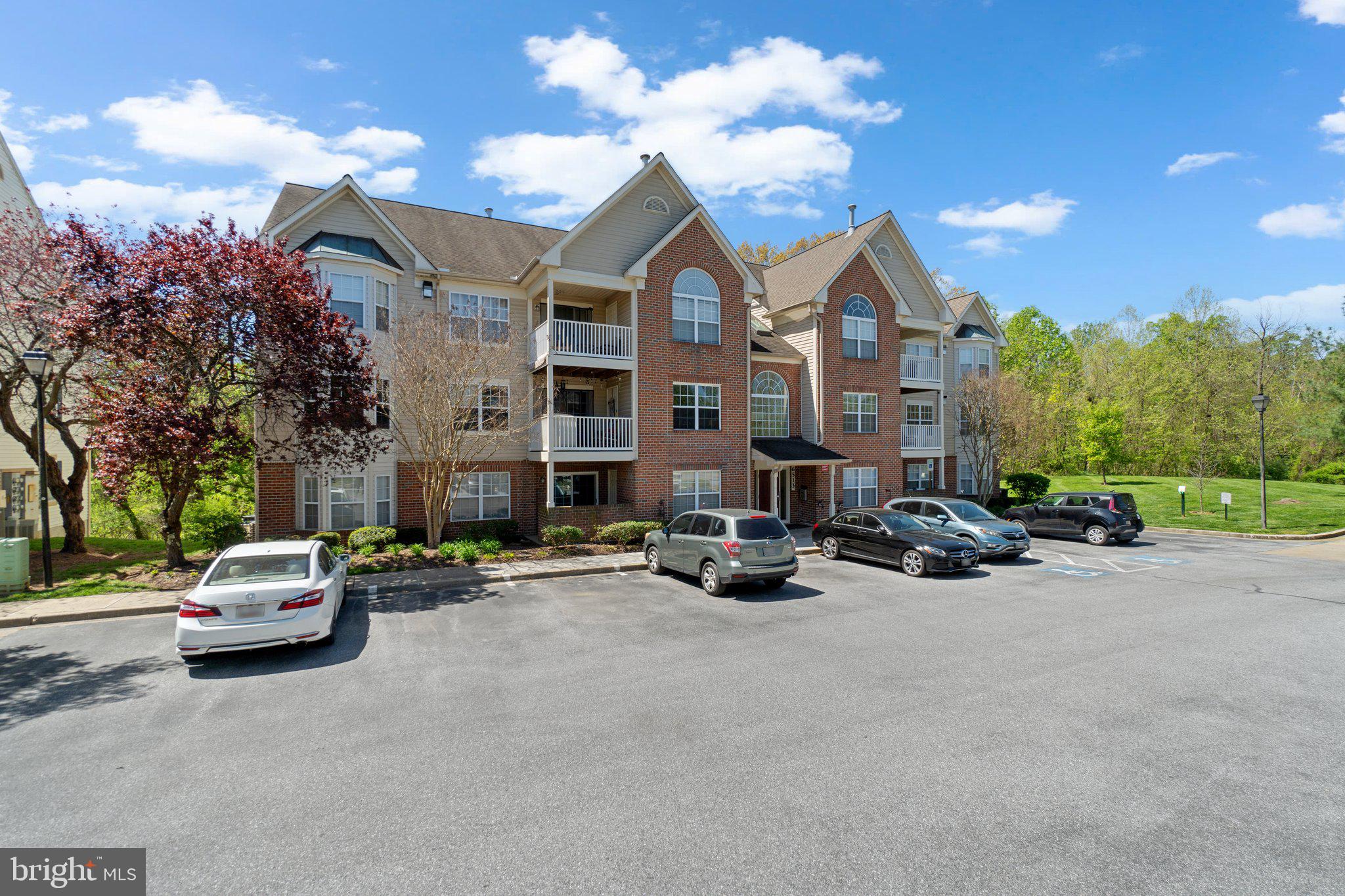 SPRING RIDGE - Residential