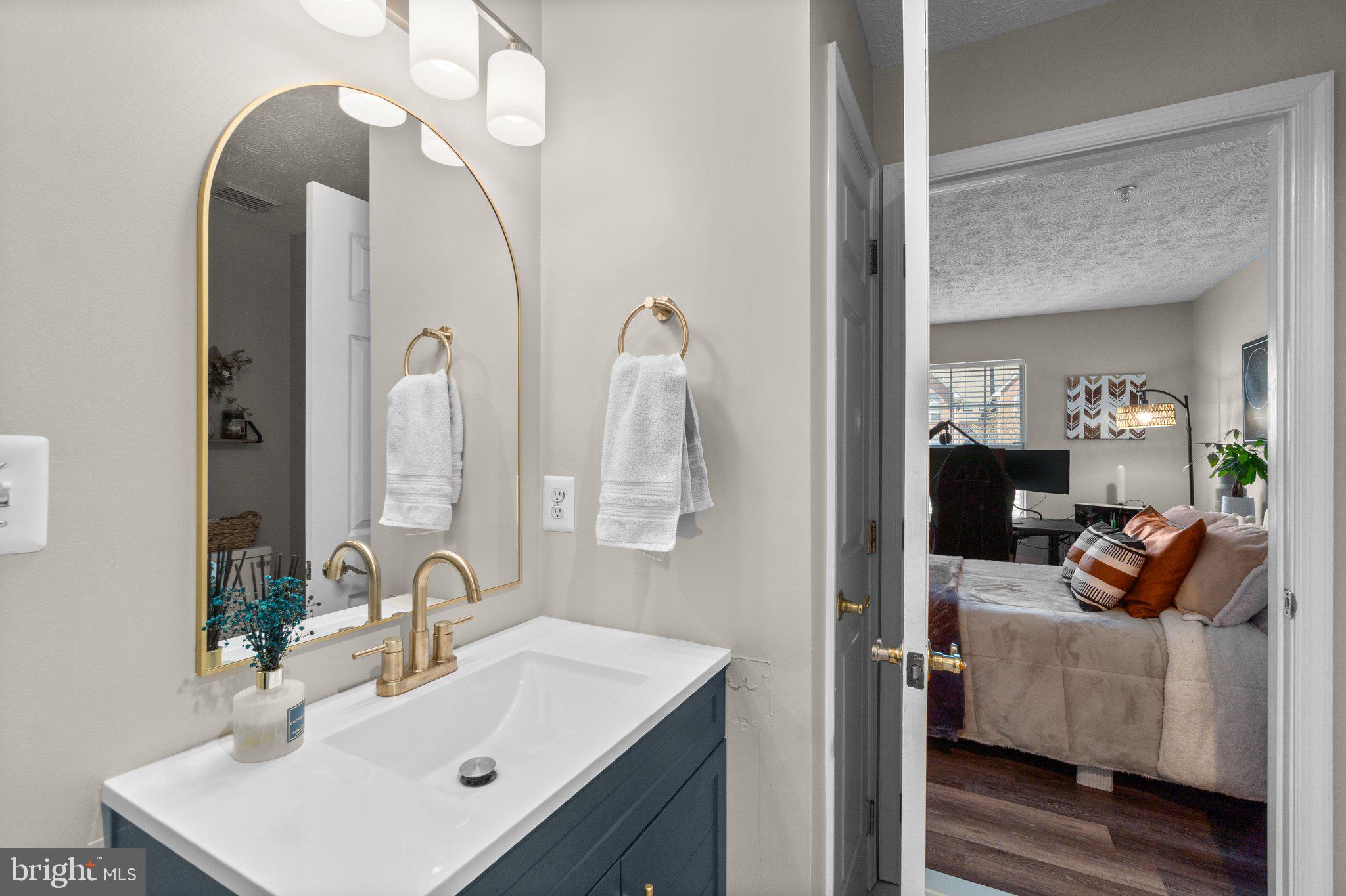 SPRING RIDGE - Residential