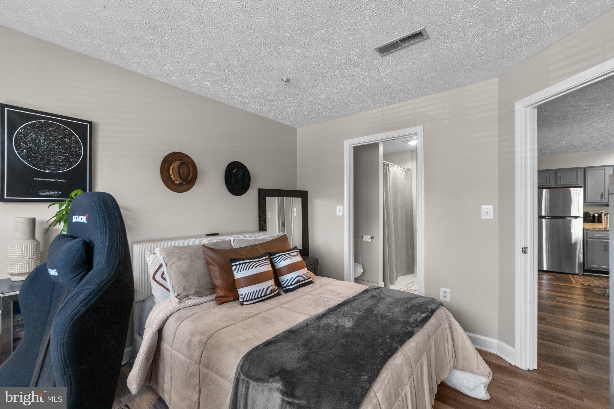 SPRING RIDGE - Residential