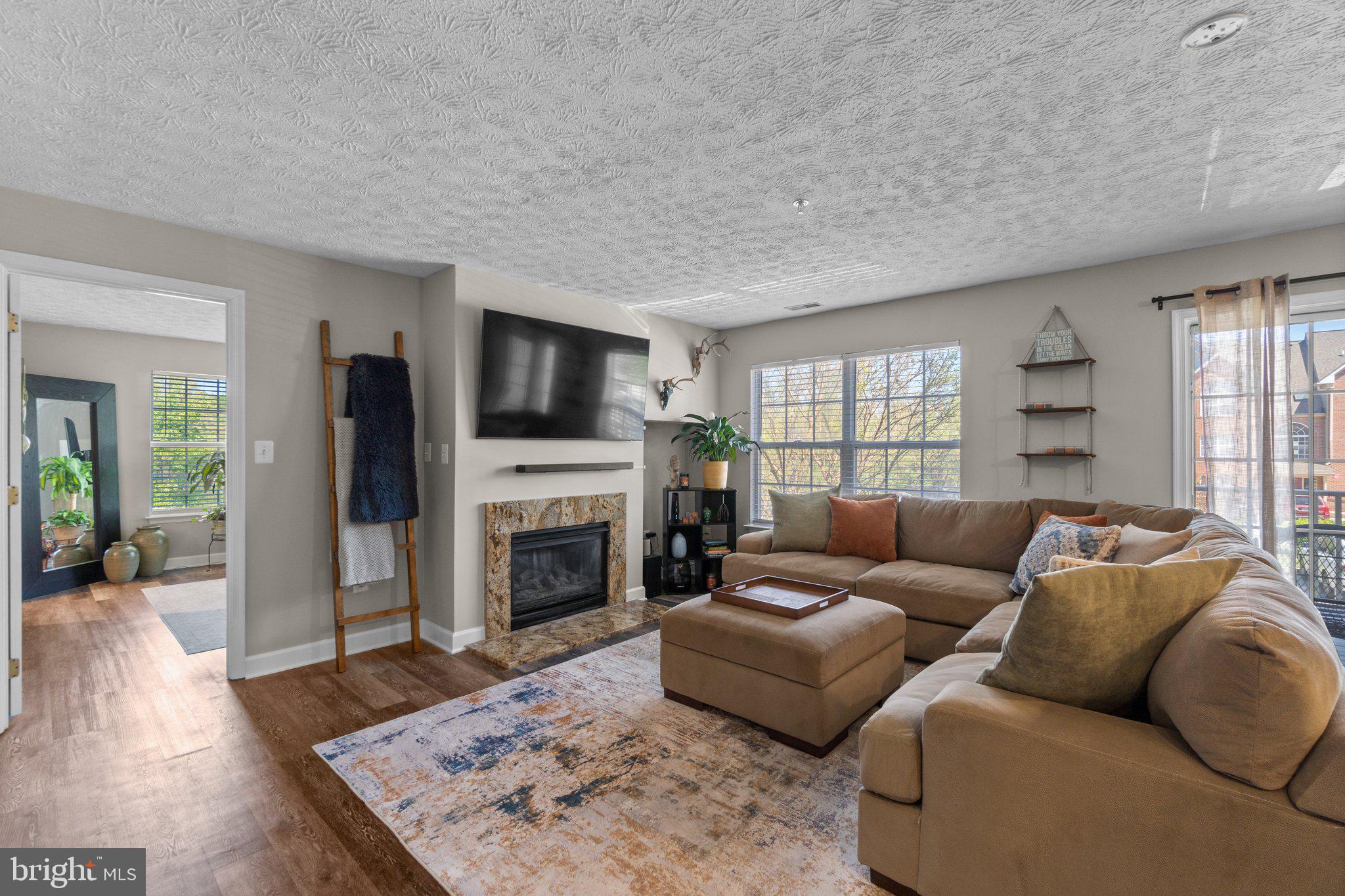 SPRING RIDGE - Residential