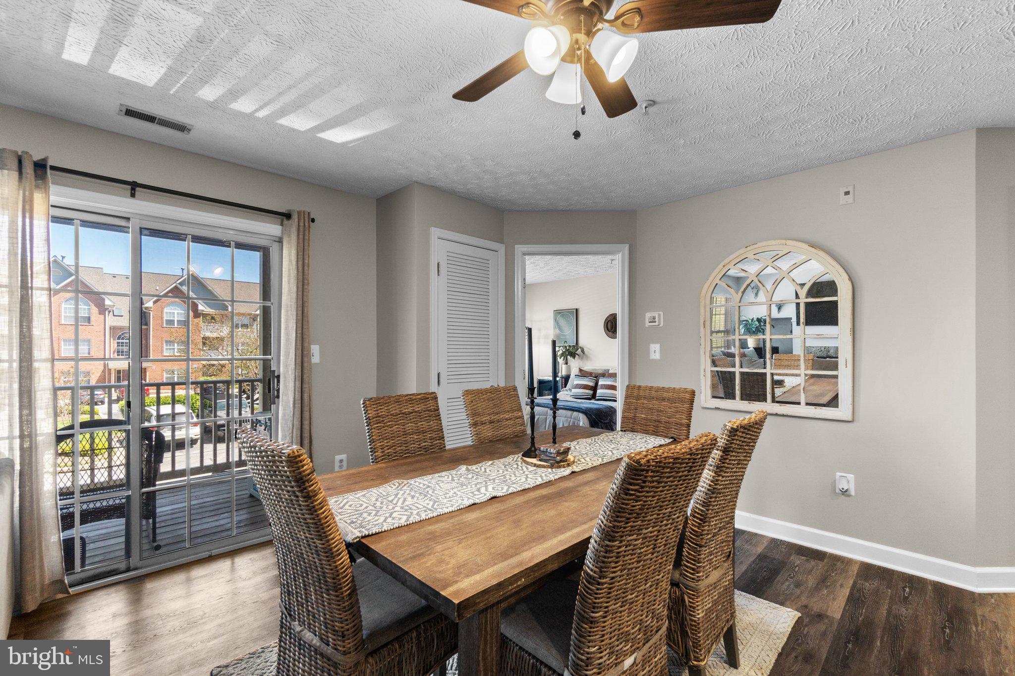 SPRING RIDGE - Residential