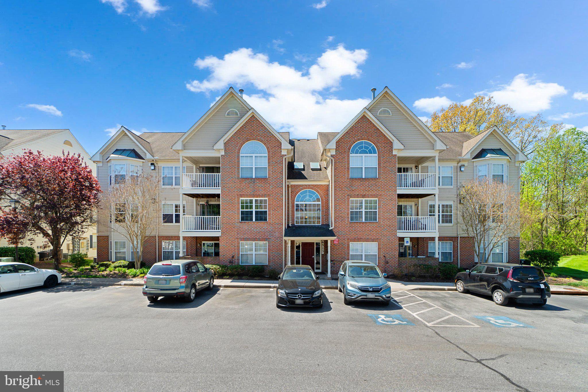 SPRING RIDGE - Residential