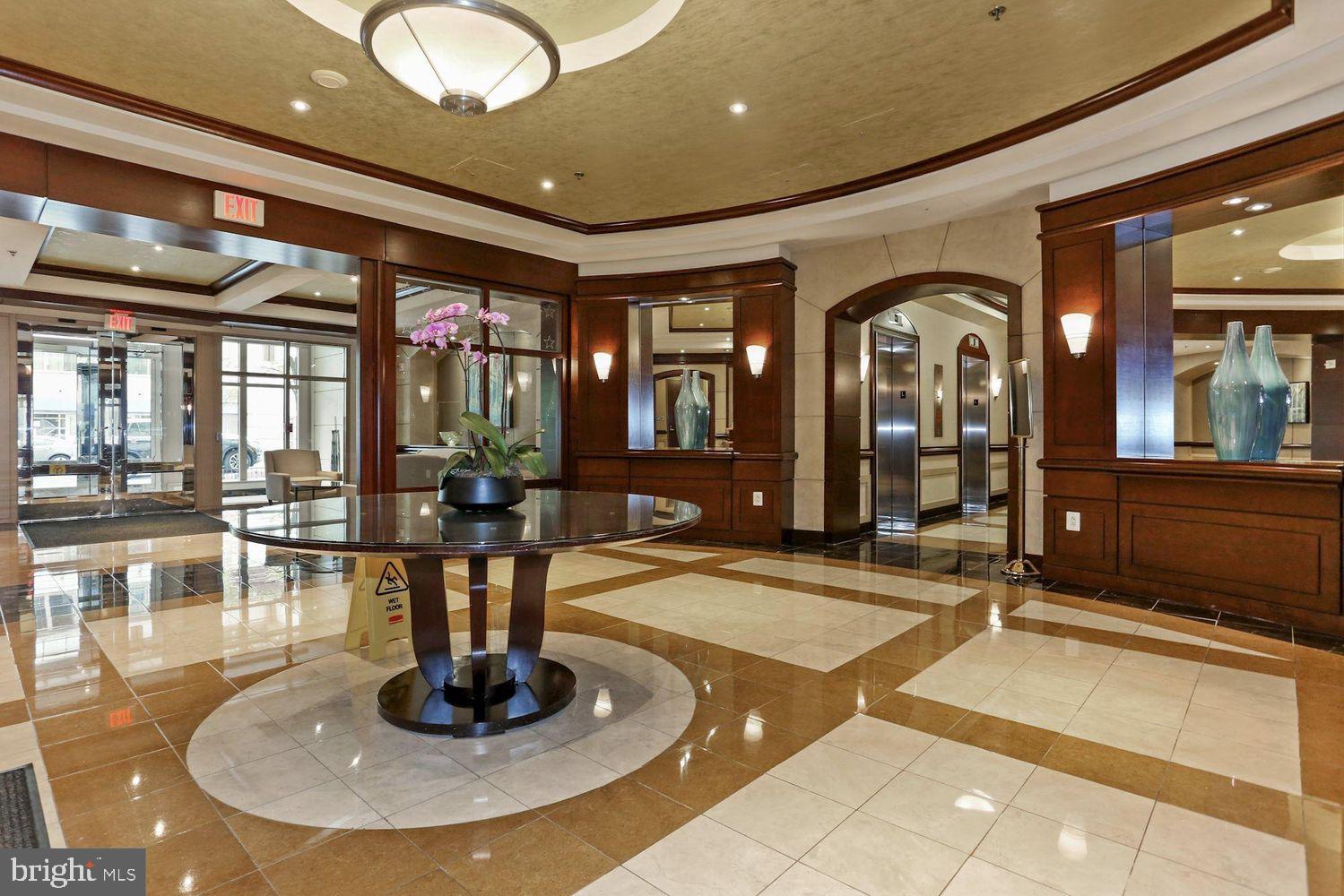 BALLSTON - Residential Lease