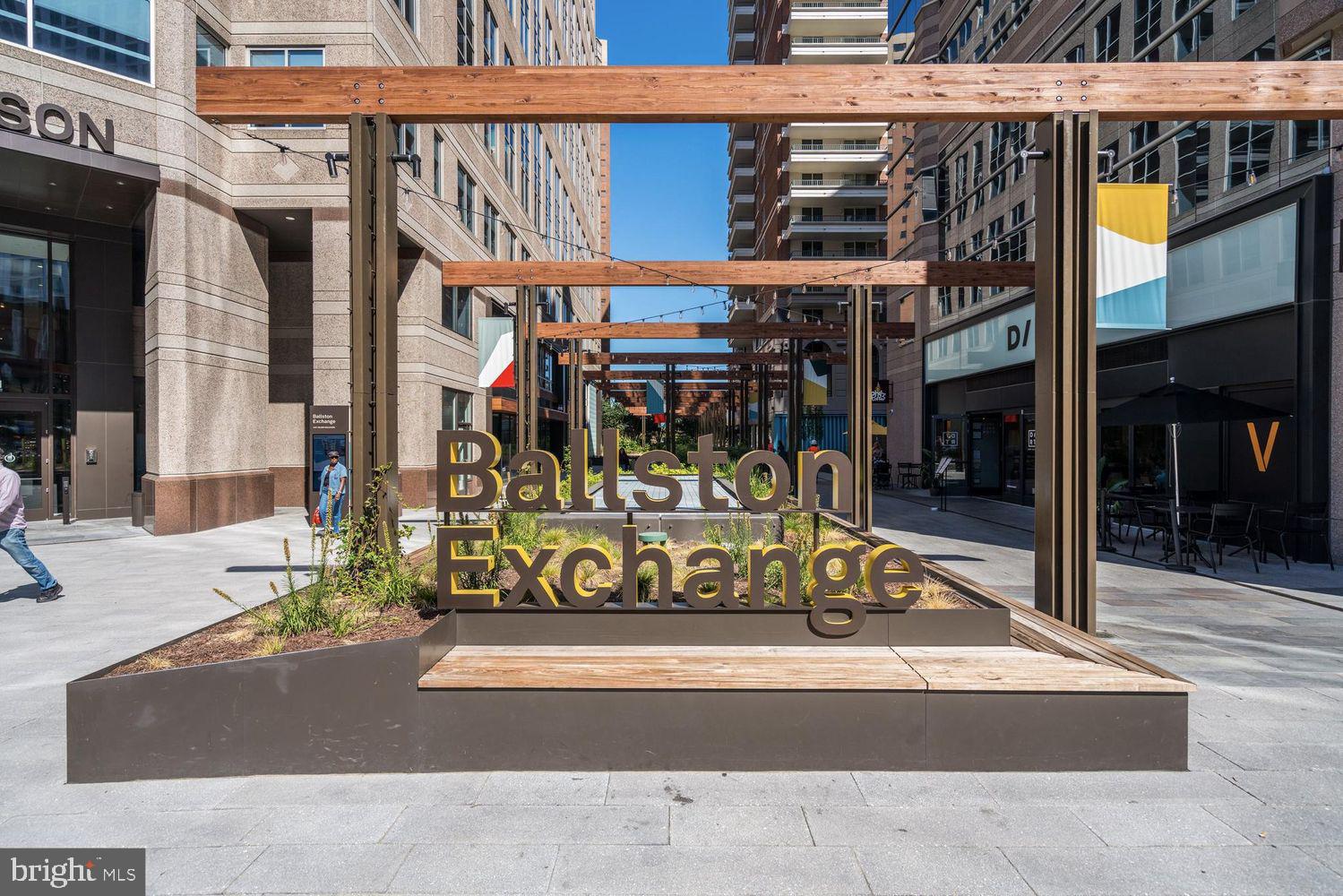 BALLSTON - Residential Lease