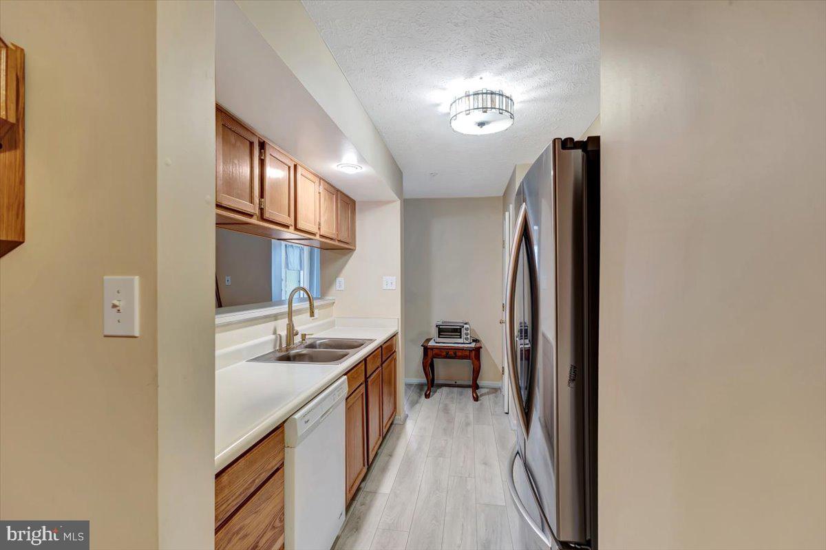 SOUTHFIELD CONDO - Residential