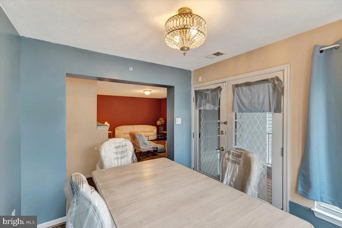 SOUTHFIELD CONDO - Residential