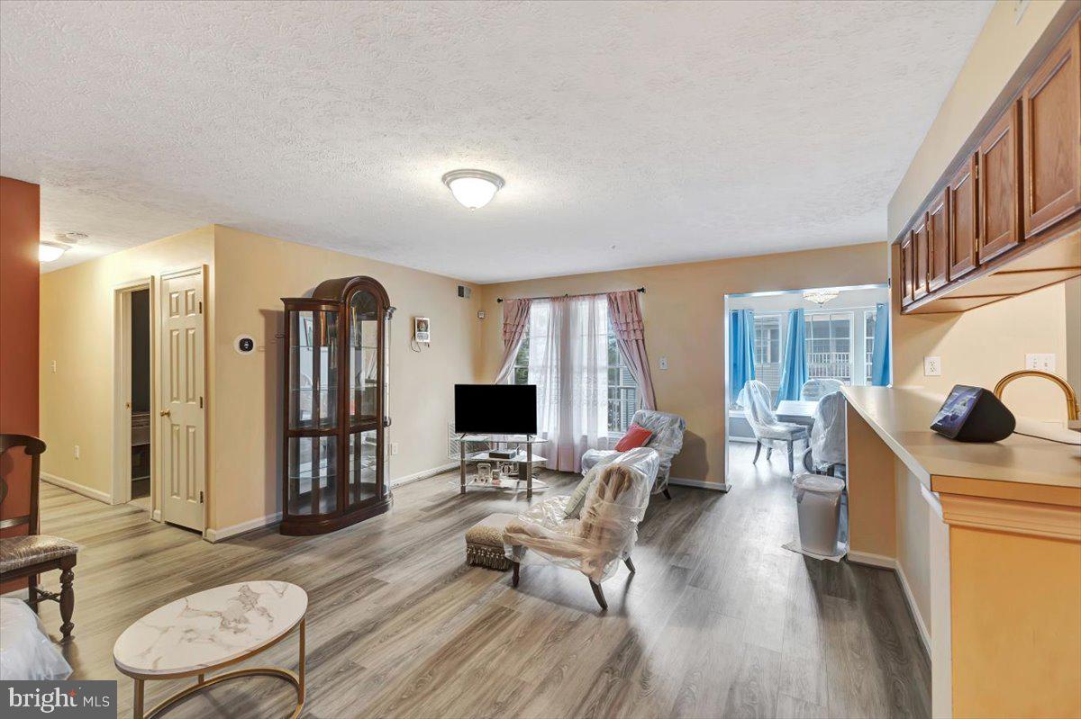 SOUTHFIELD CONDO - Residential