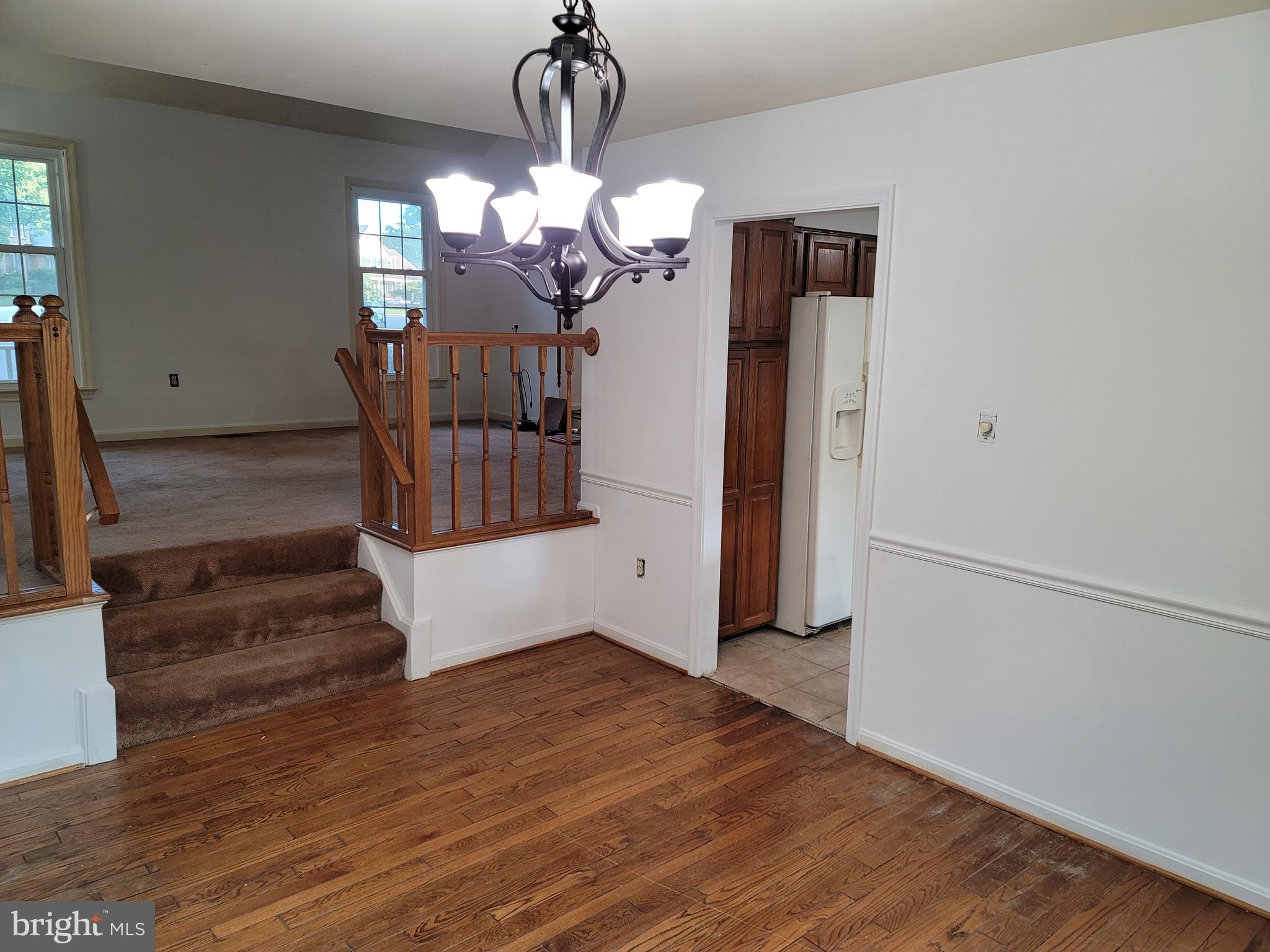 COUNTRYSIDE - Residential