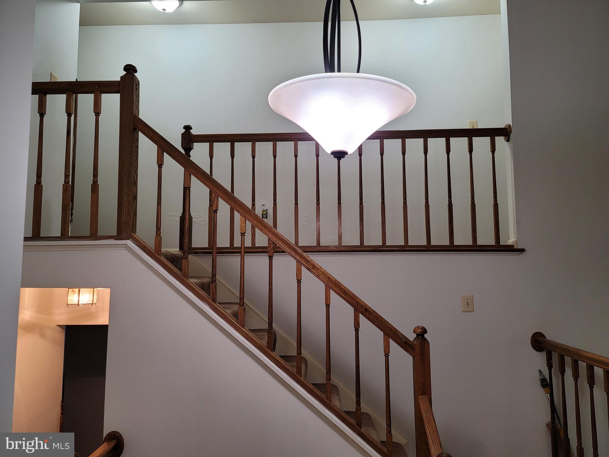 COUNTRYSIDE - Residential