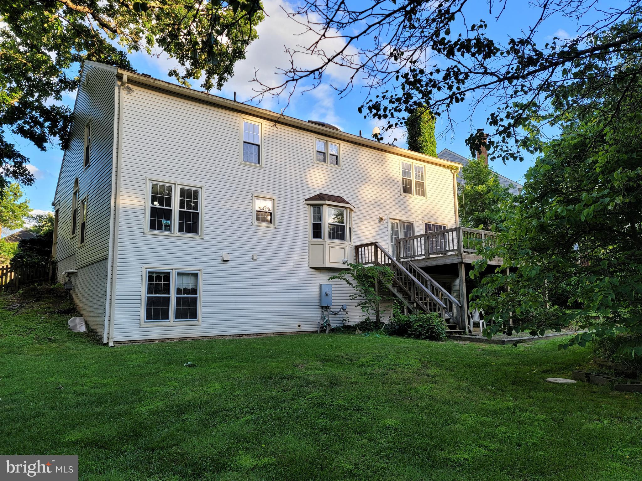 COUNTRYSIDE - Residential