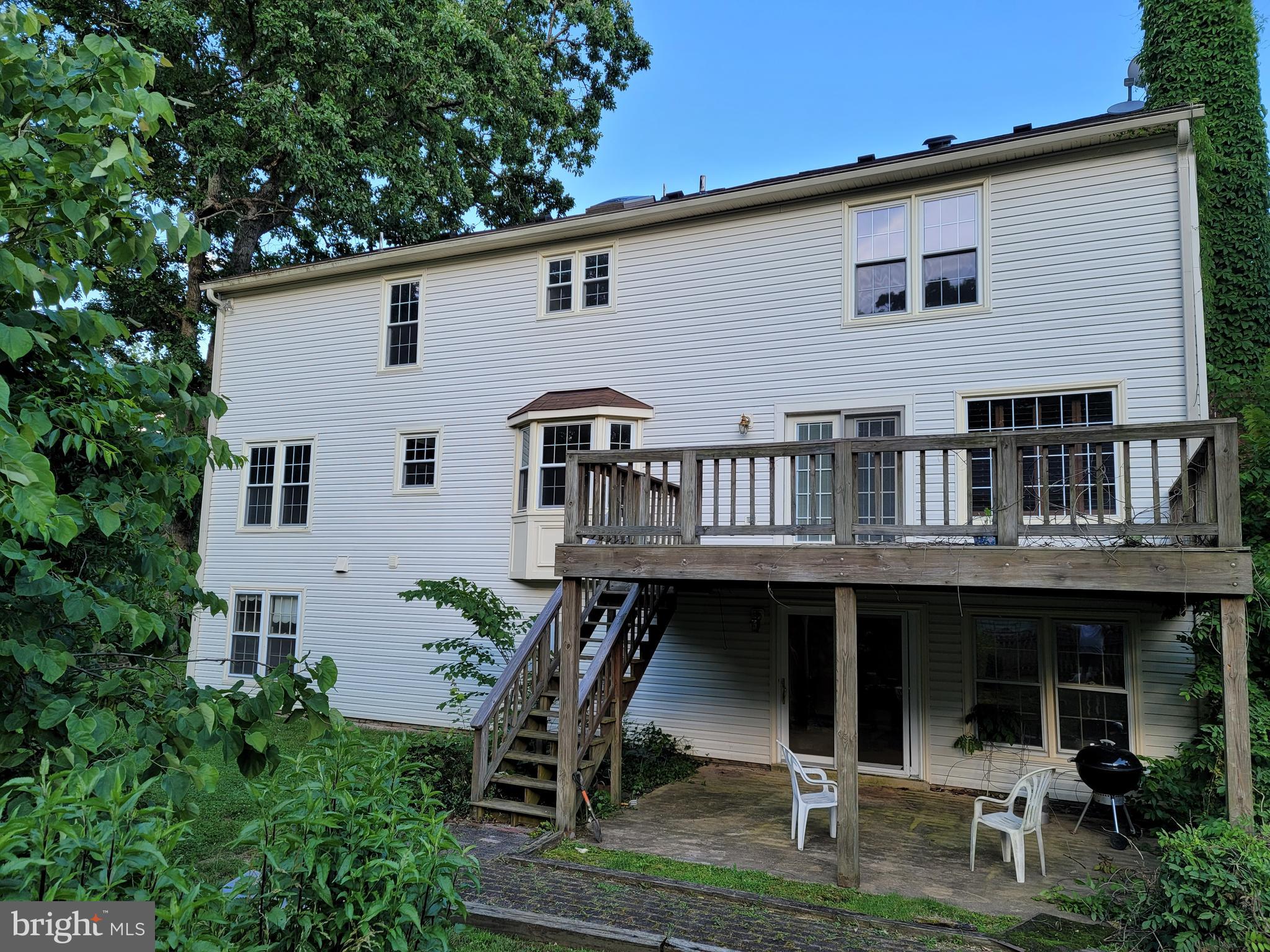 COUNTRYSIDE - Residential