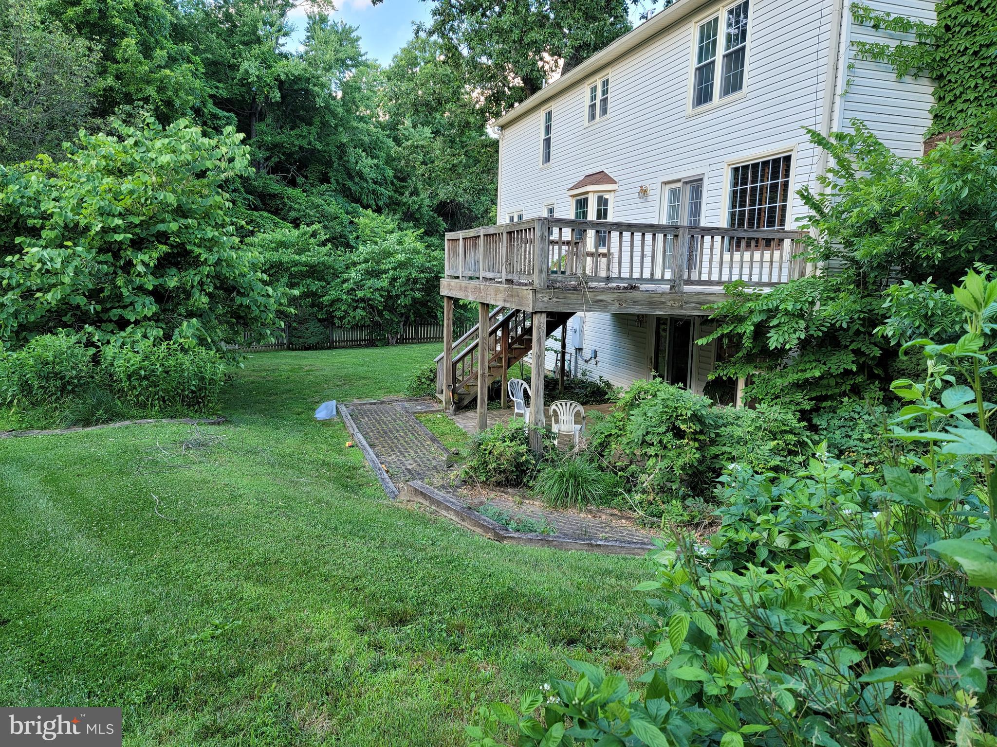 COUNTRYSIDE - Residential