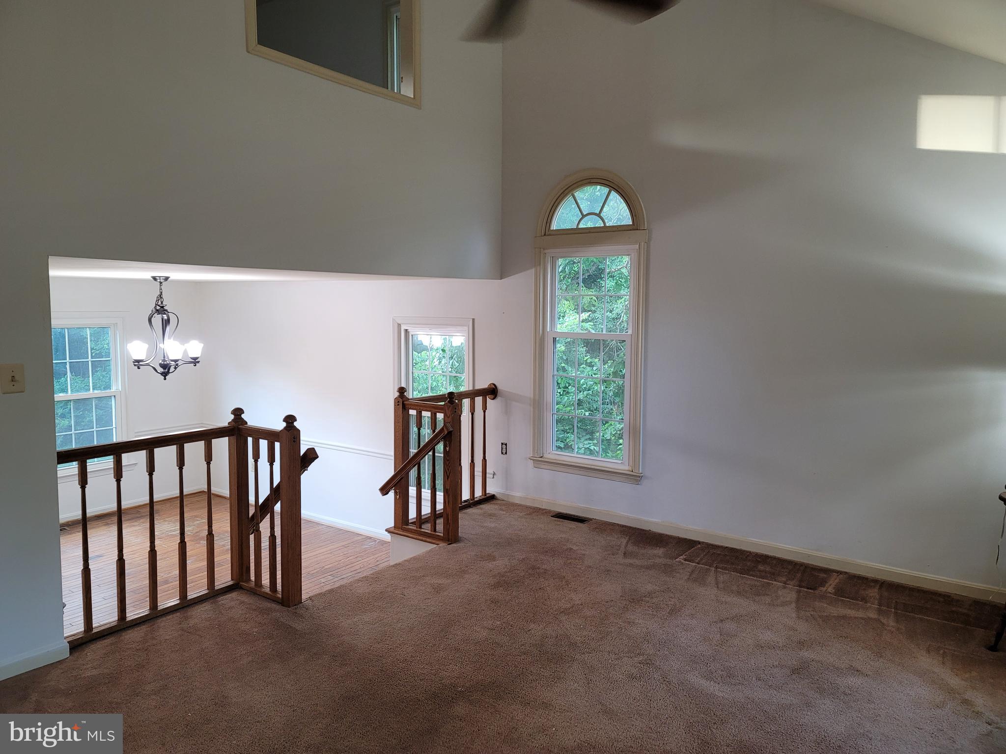 COUNTRYSIDE - Residential