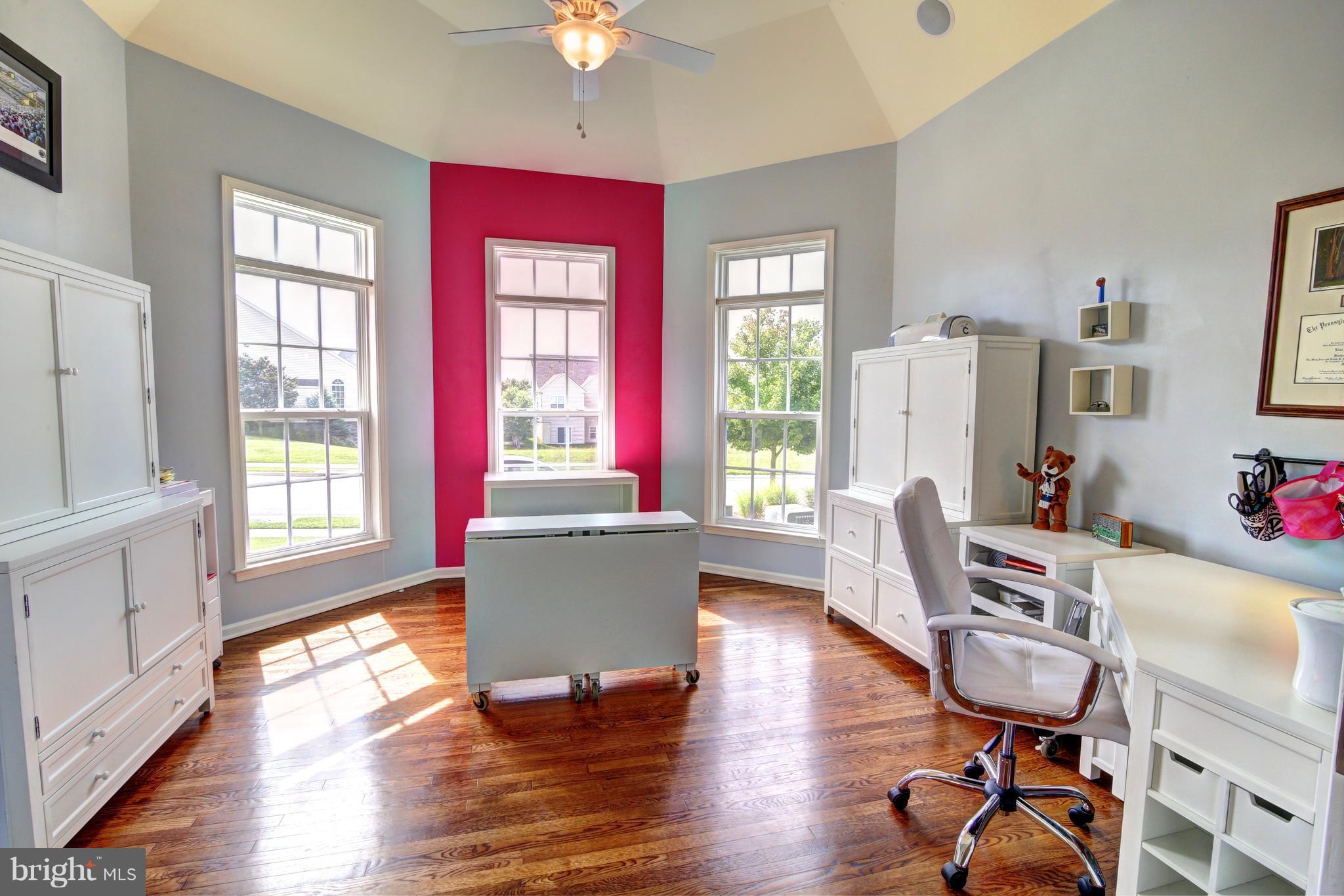 MARTINSBURG STATION - Residential