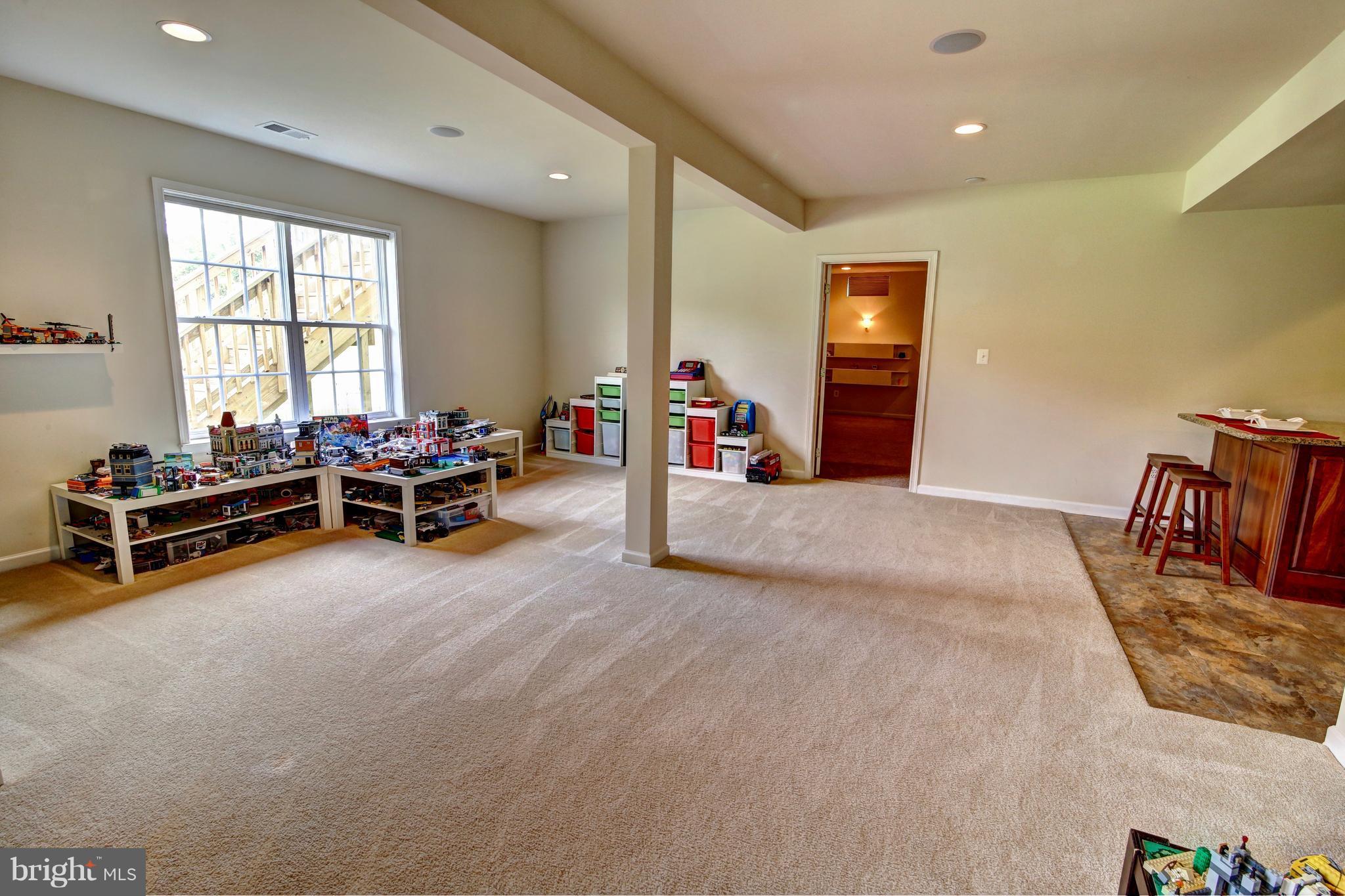 MARTINSBURG STATION - Residential