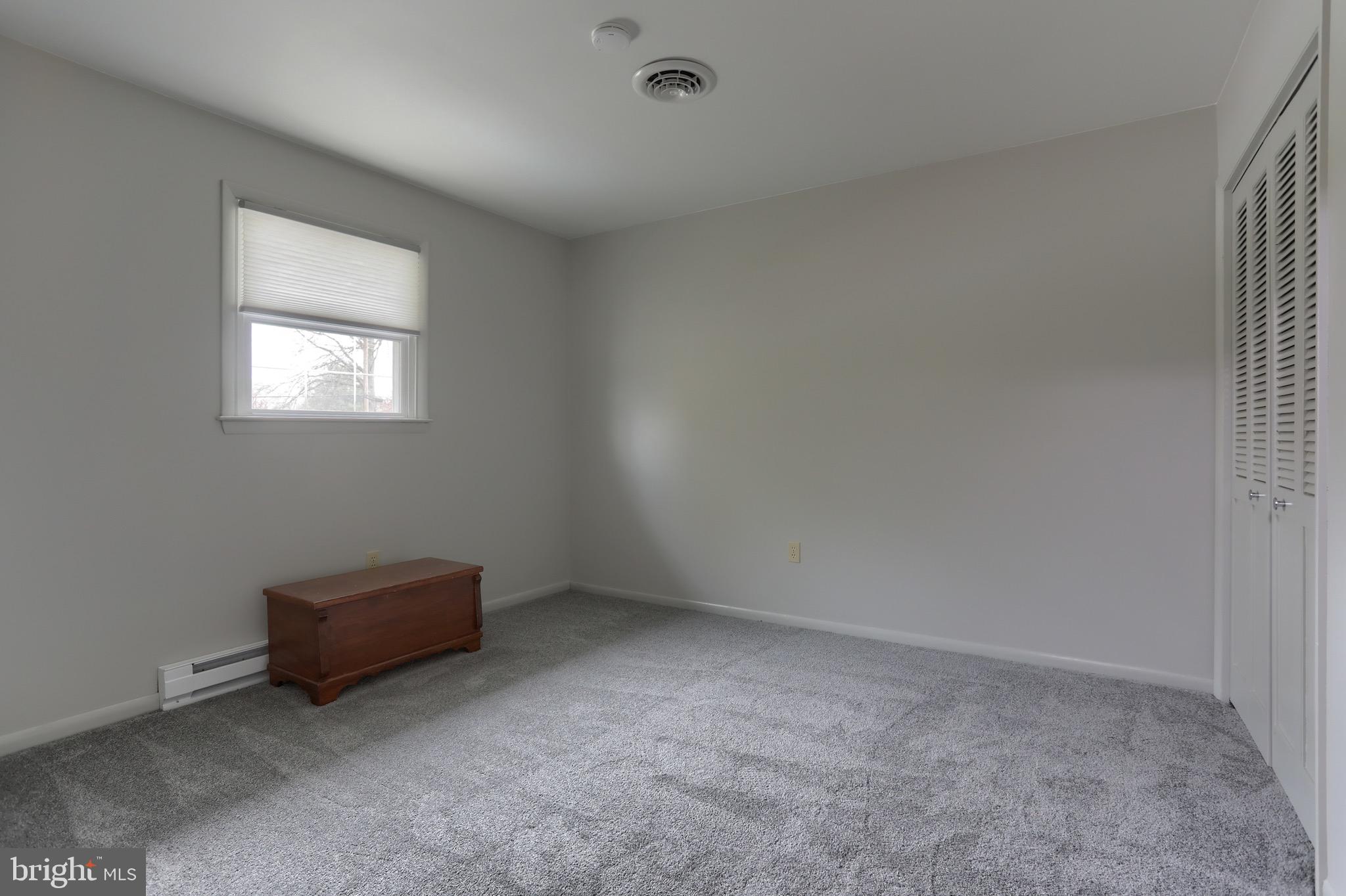 NORTH LONDONDERRY TWP - Residential