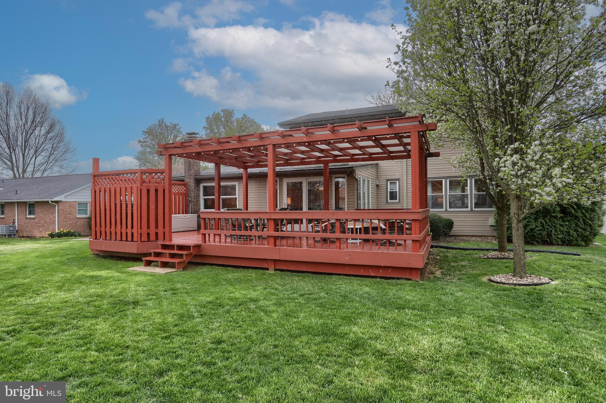 NORTH LONDONDERRY TWP - Residential