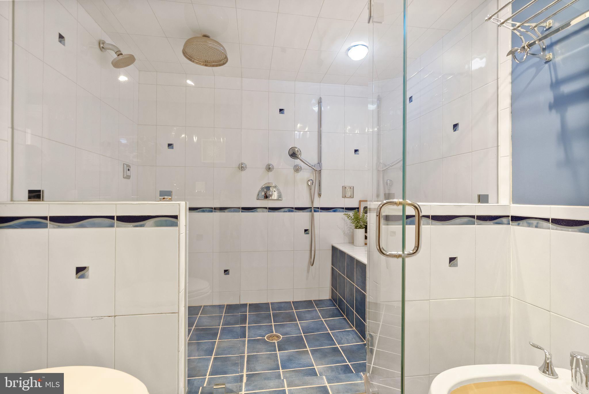 CRYSTAL SPRING KNOLLS - Residential