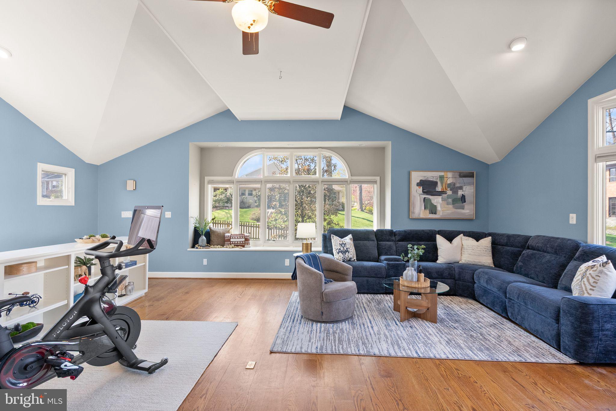 CRYSTAL SPRING KNOLLS - Residential