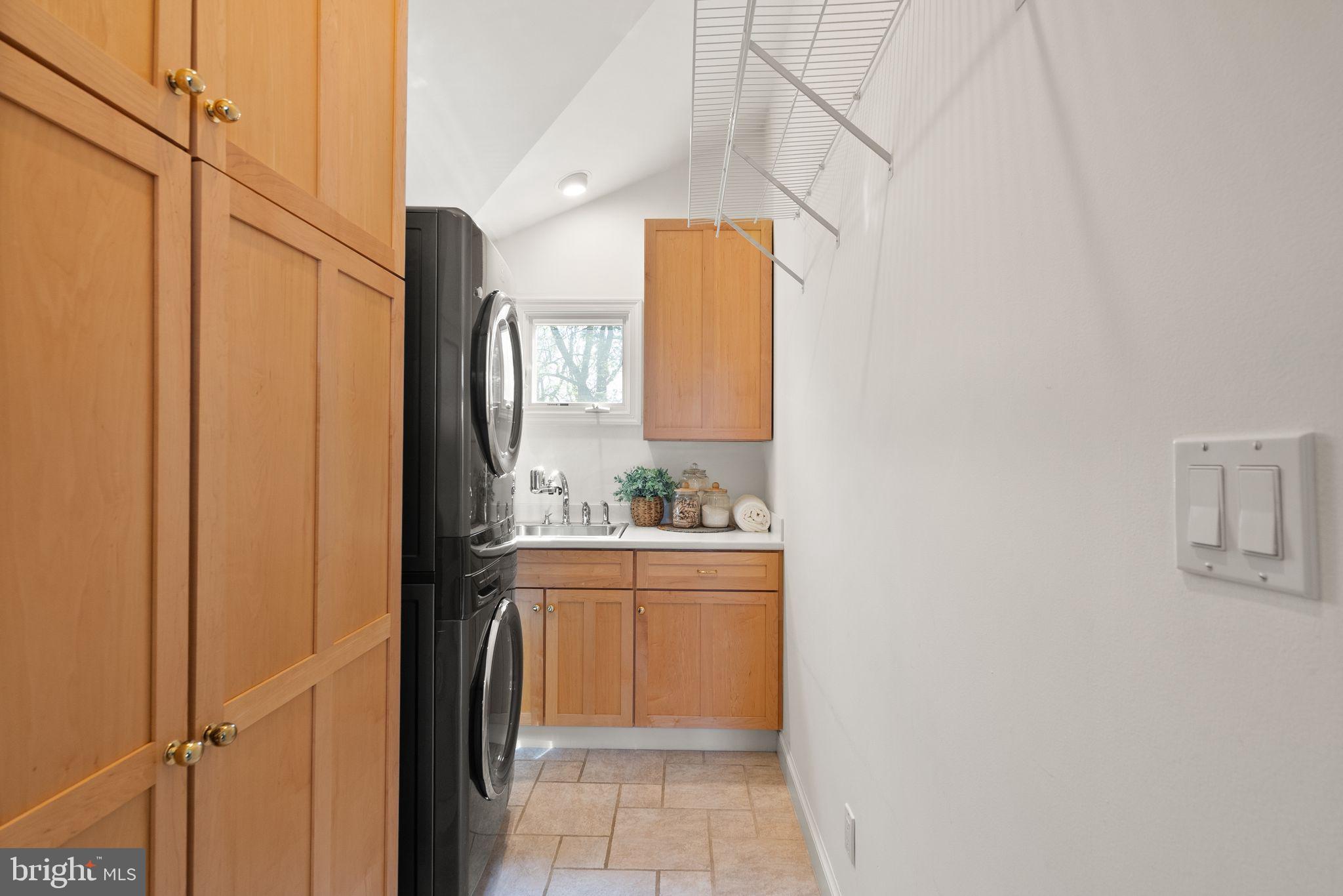 CRYSTAL SPRING KNOLLS - Residential