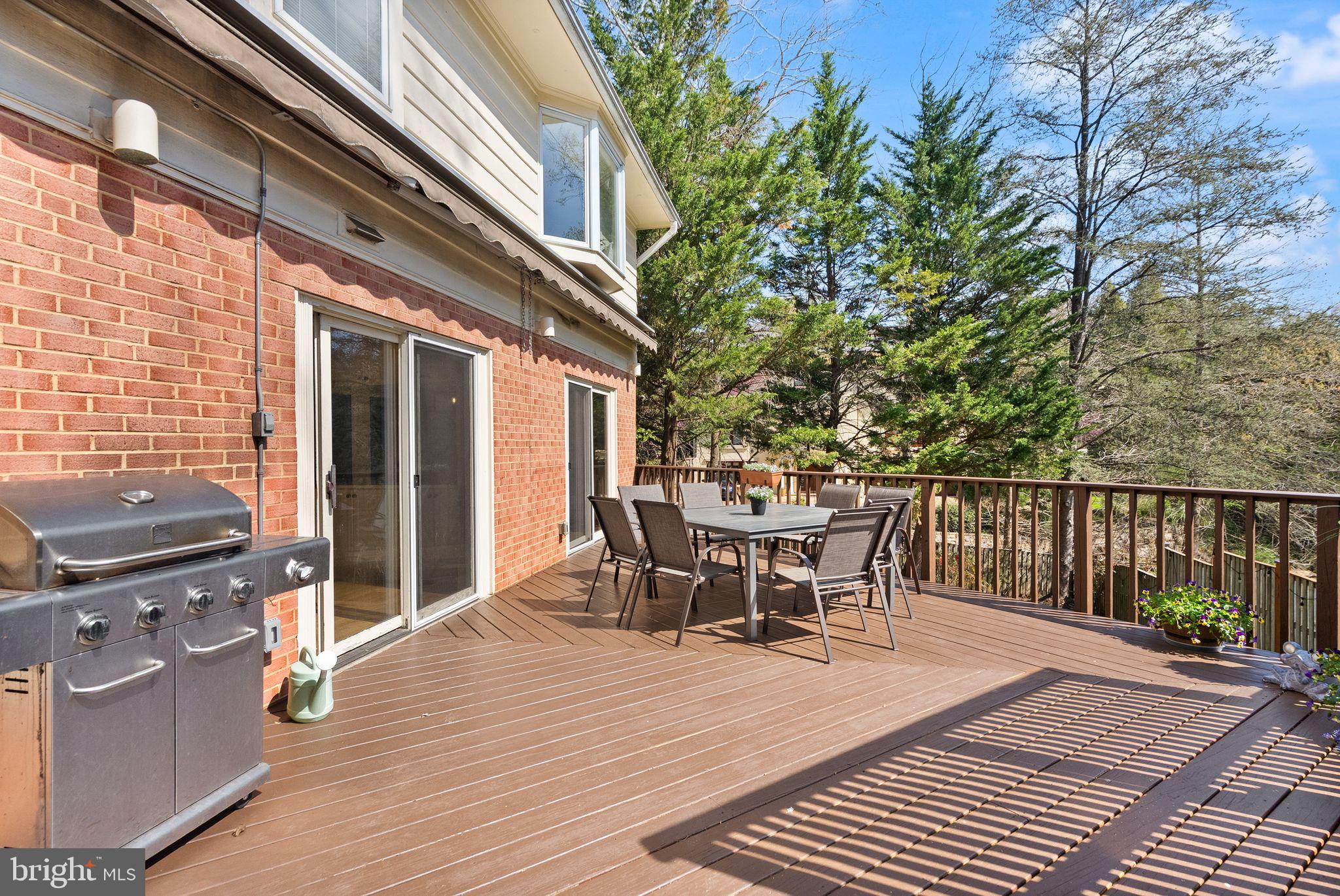 CRYSTAL SPRING KNOLLS - Residential