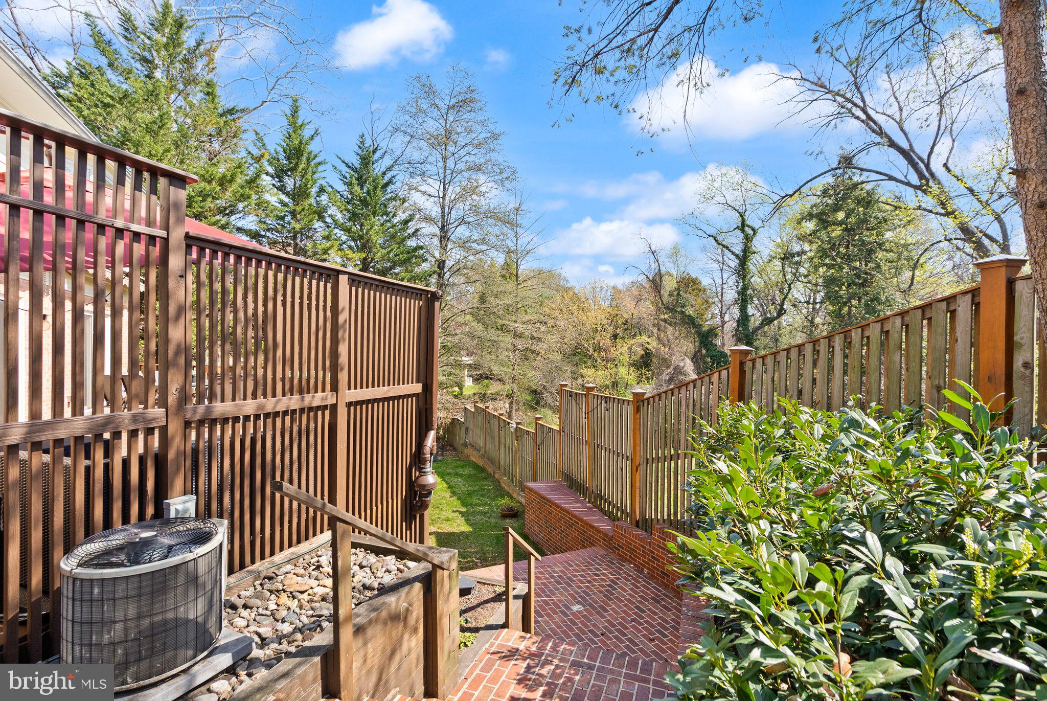 CRYSTAL SPRING KNOLLS - Residential