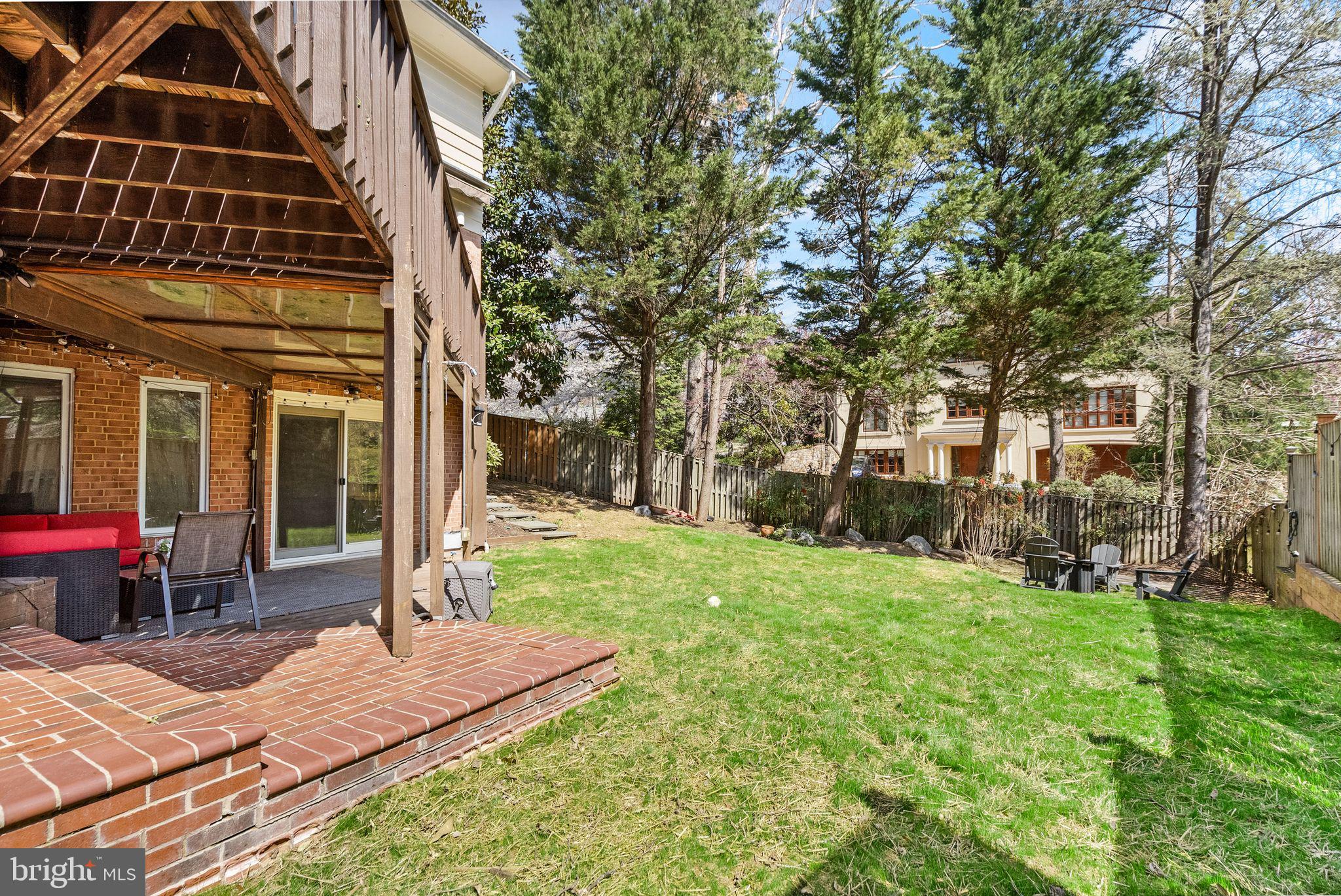 CRYSTAL SPRING KNOLLS - Residential