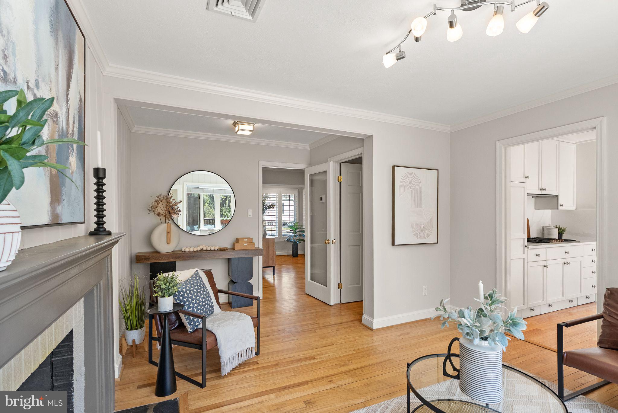 CRYSTAL SPRING KNOLLS - Residential