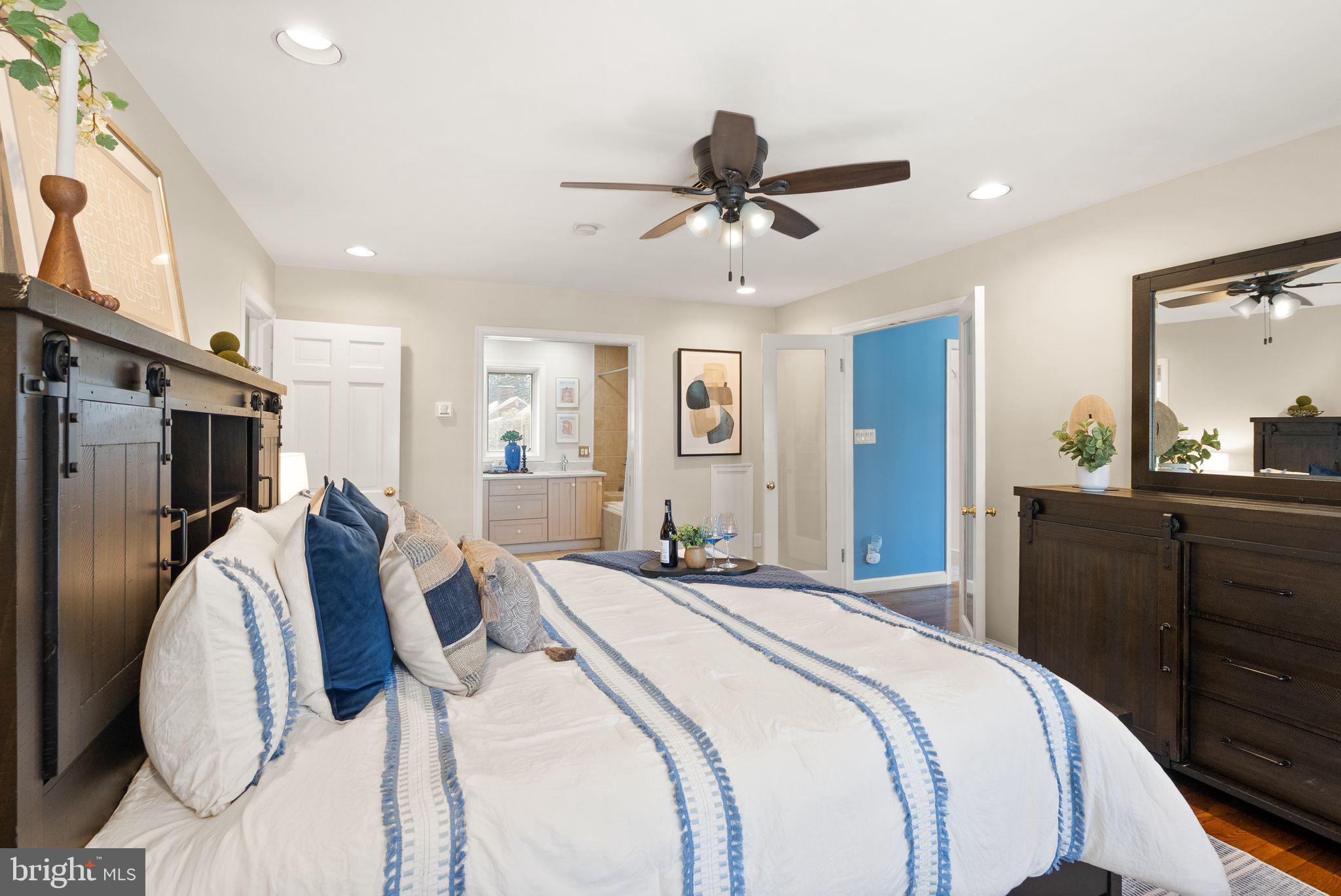 CRYSTAL SPRING KNOLLS - Residential