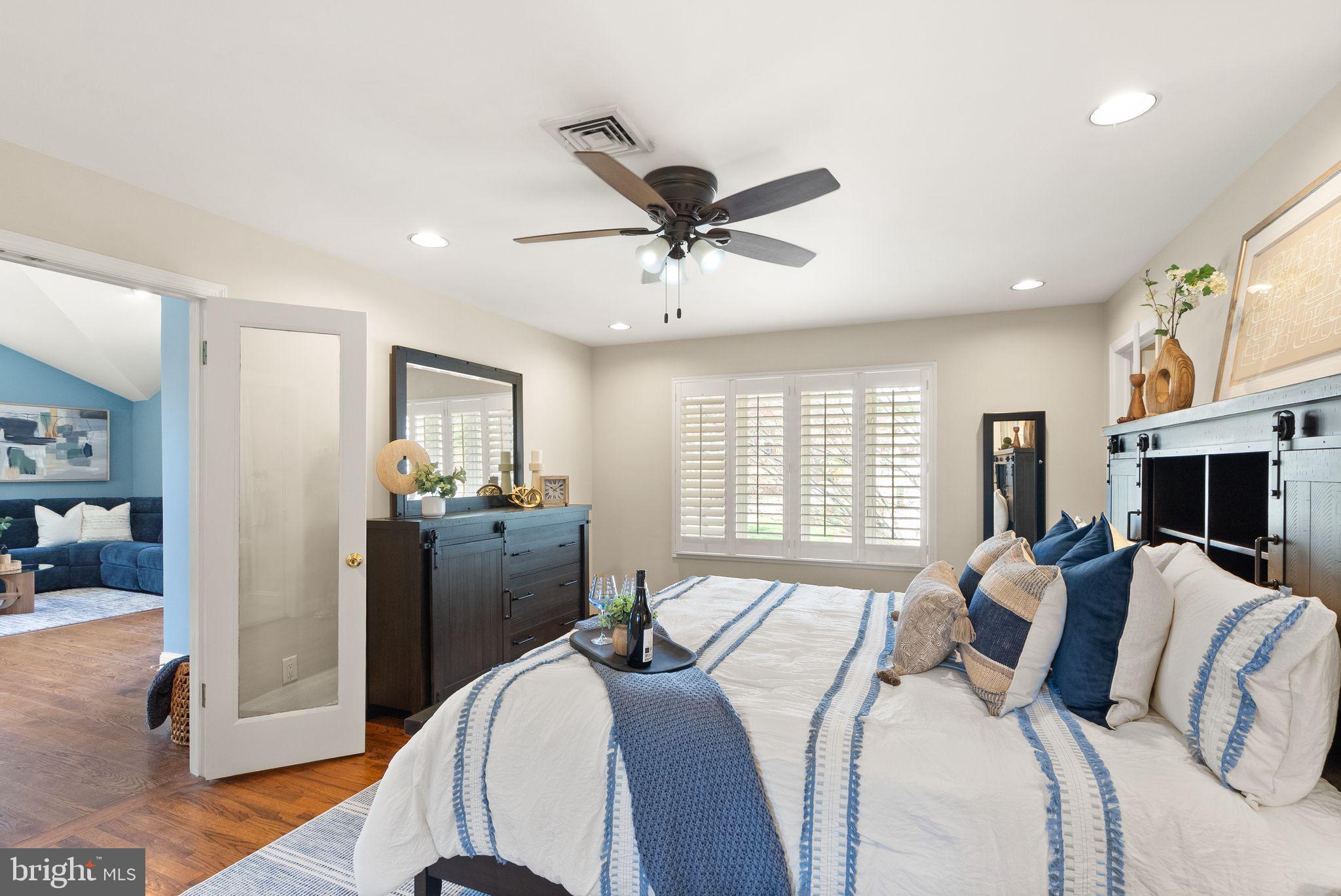 CRYSTAL SPRING KNOLLS - Residential