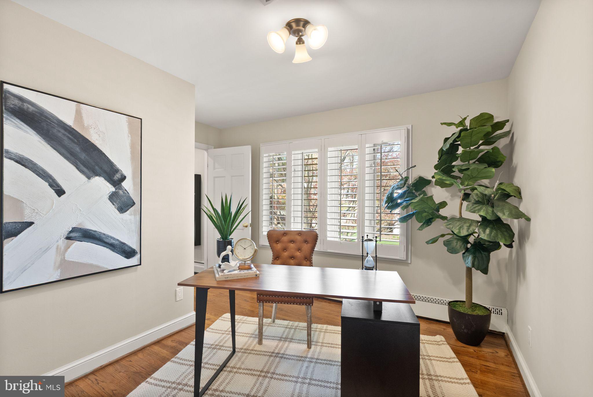 CRYSTAL SPRING KNOLLS - Residential