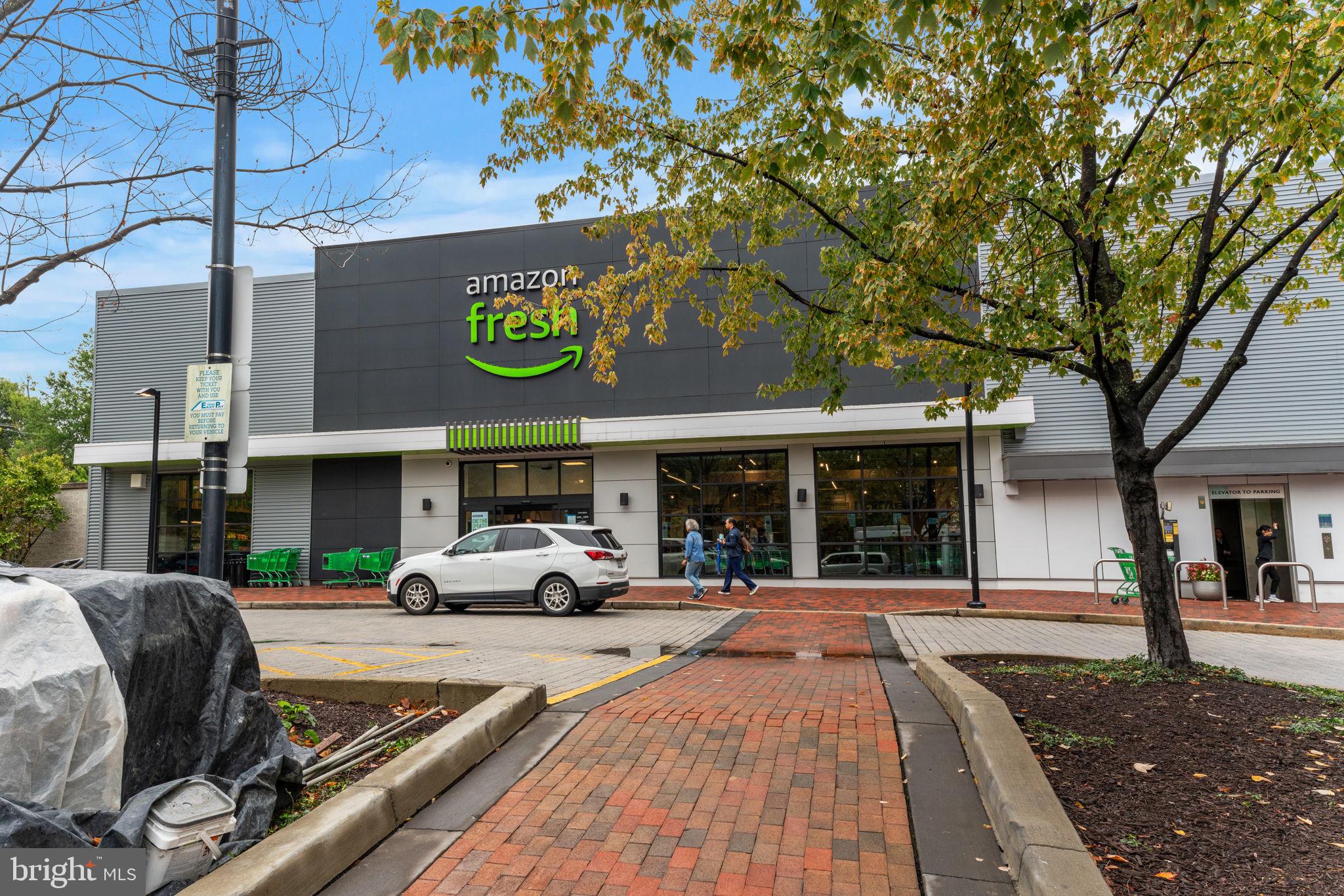 FRIENDSHIP HEIGHTS - Residential Lease