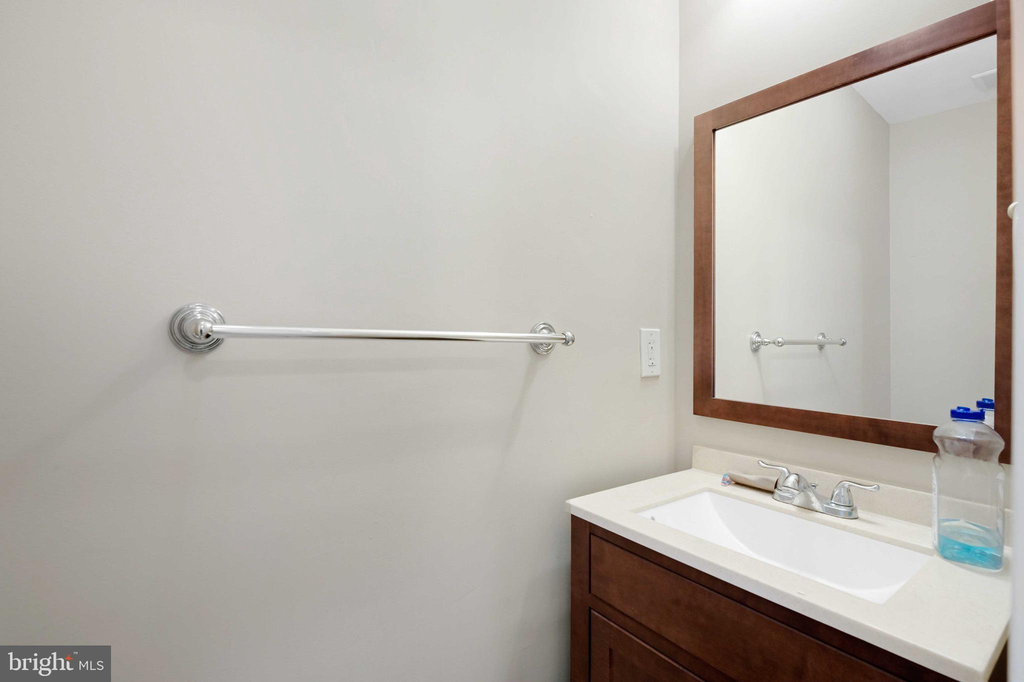 OWINGS MILLS - Residential Lease