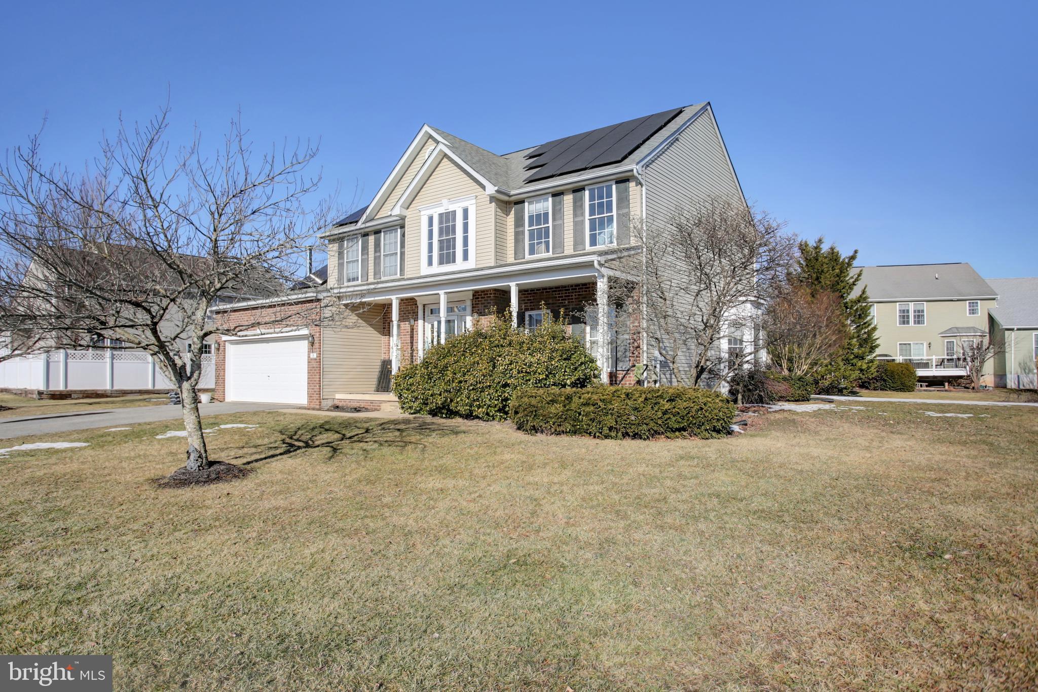 TWIN LAKES WEST - Residential