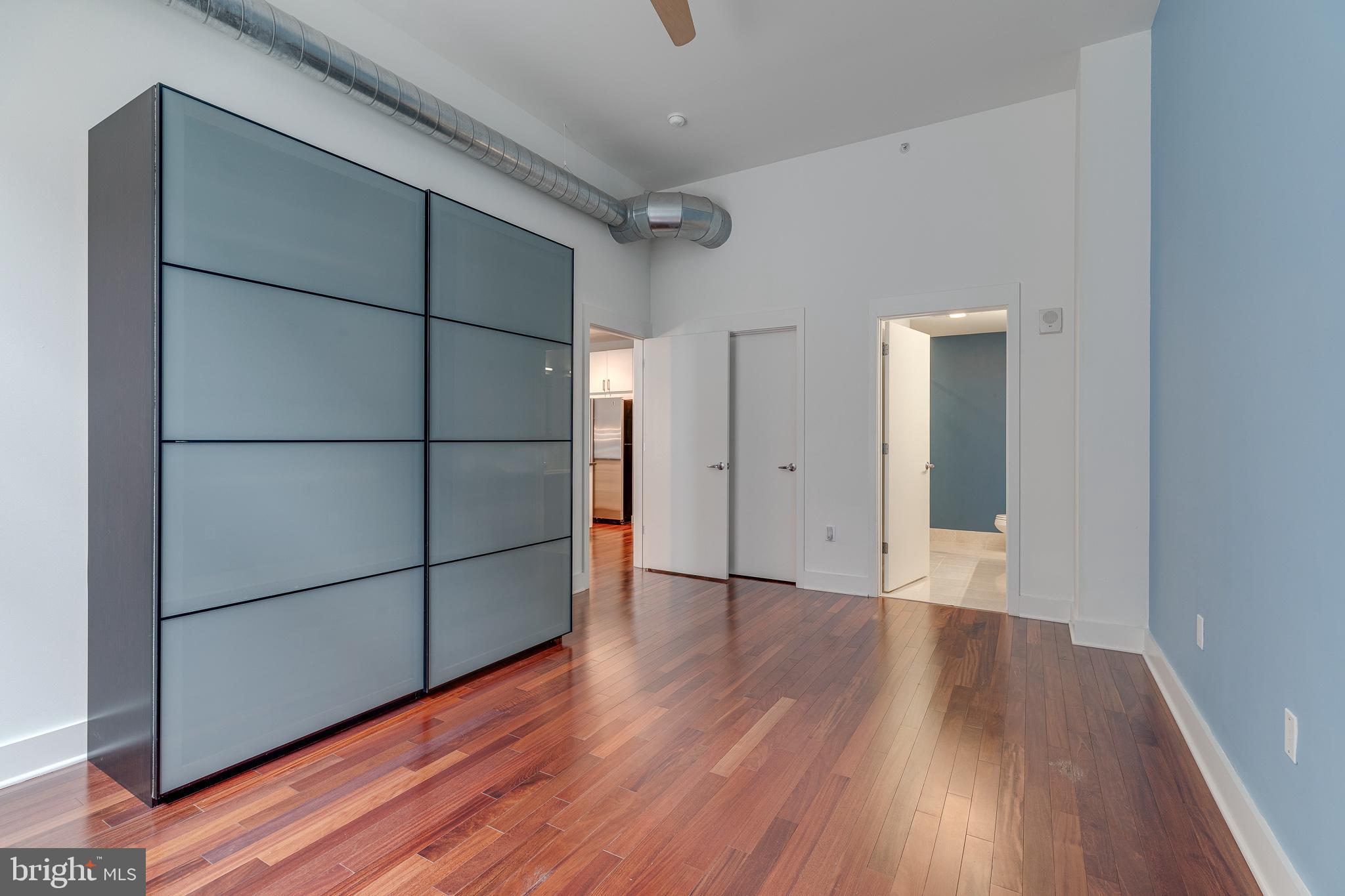 WASHINGTON SQ WEST - Residential