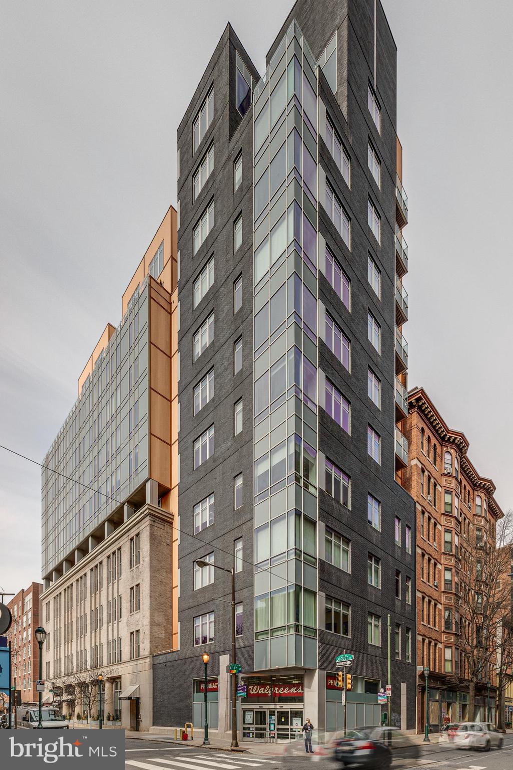 WASHINGTON SQ WEST - Residential