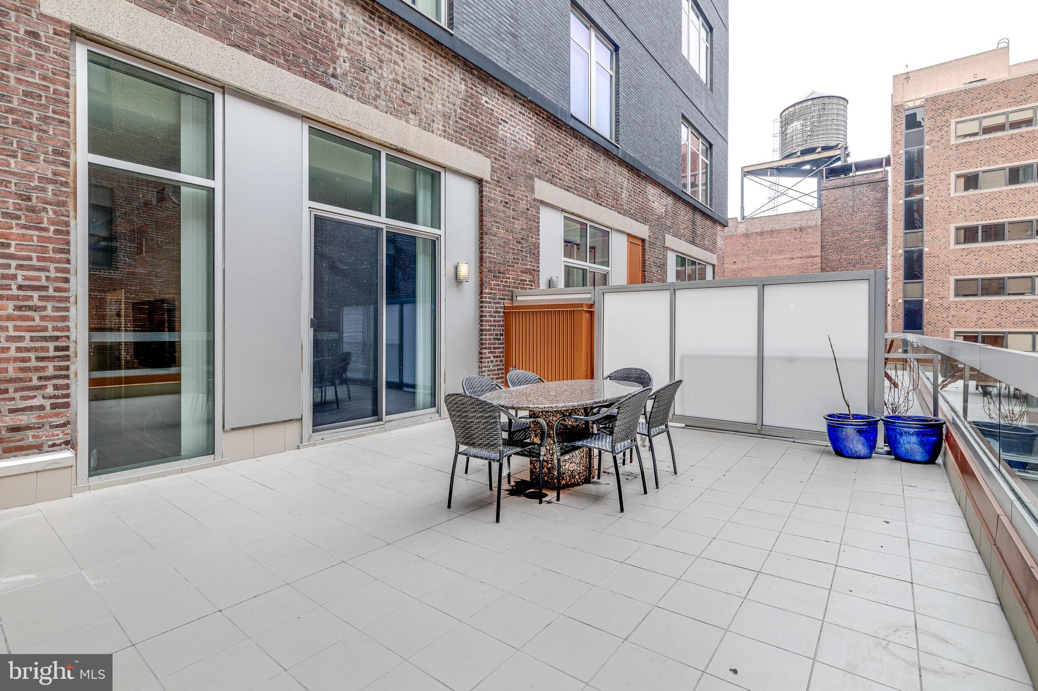 WASHINGTON SQ WEST - Residential