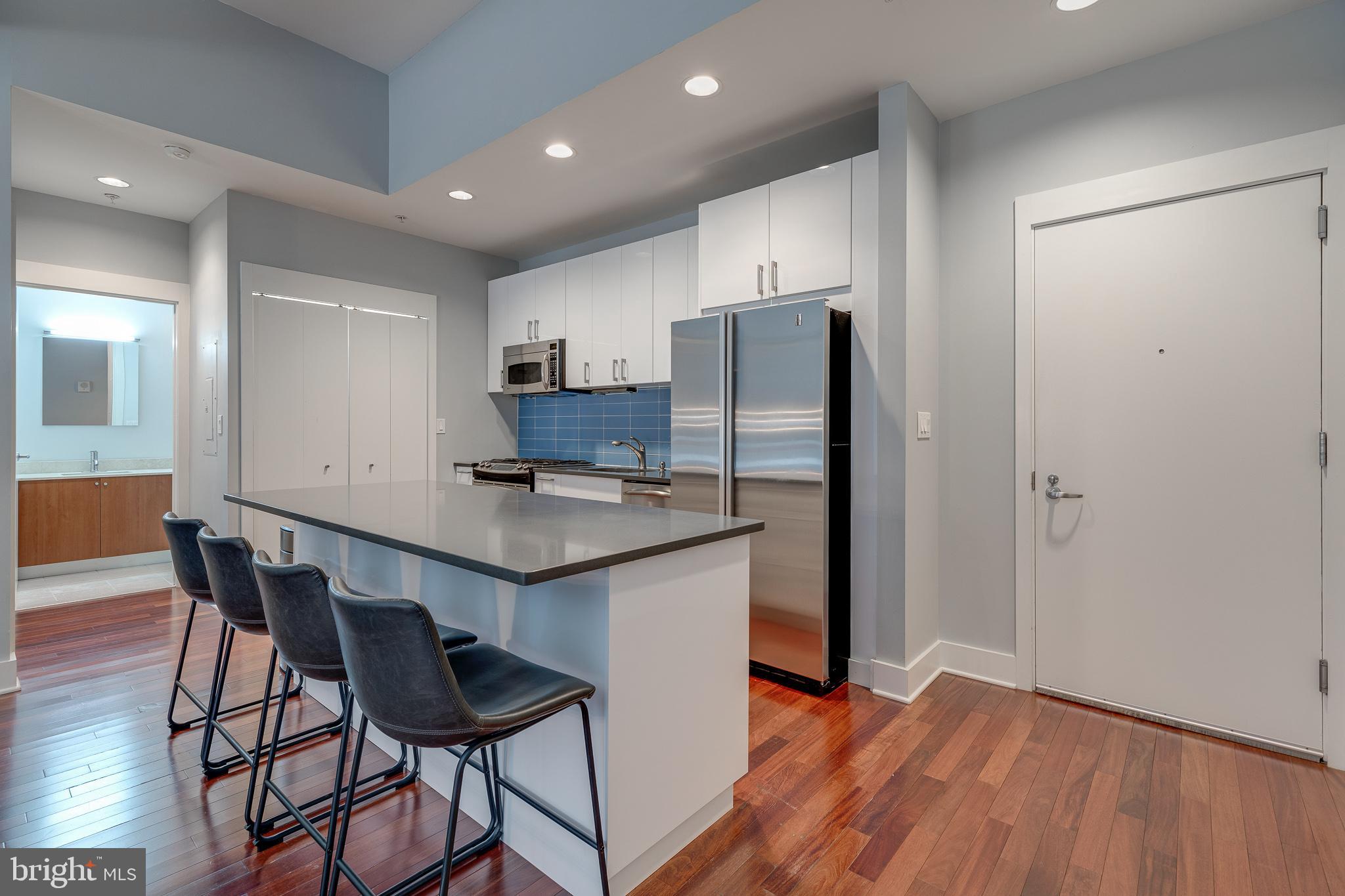 WASHINGTON SQ WEST - Residential