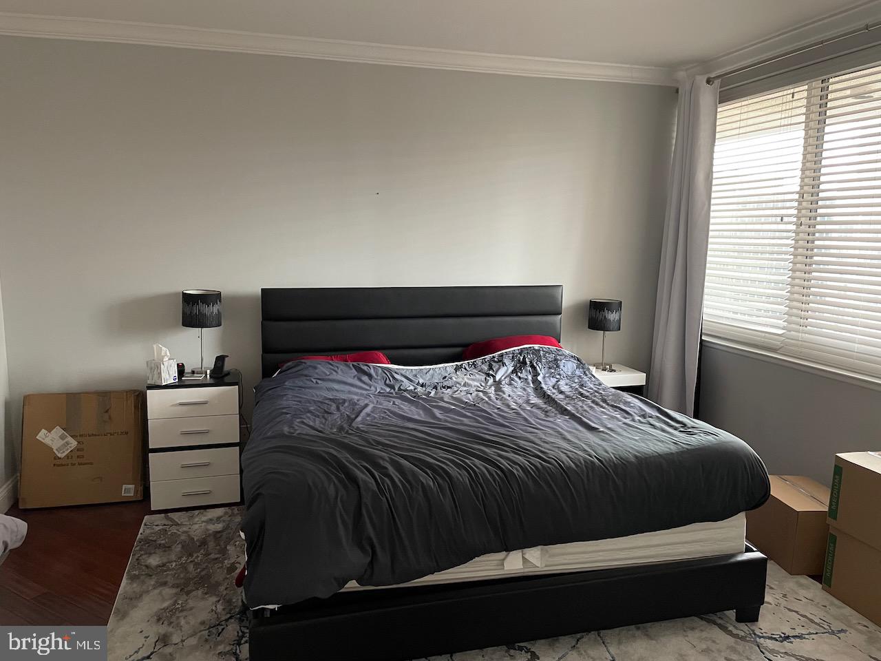 CRYSTAL PARK - Residential Lease