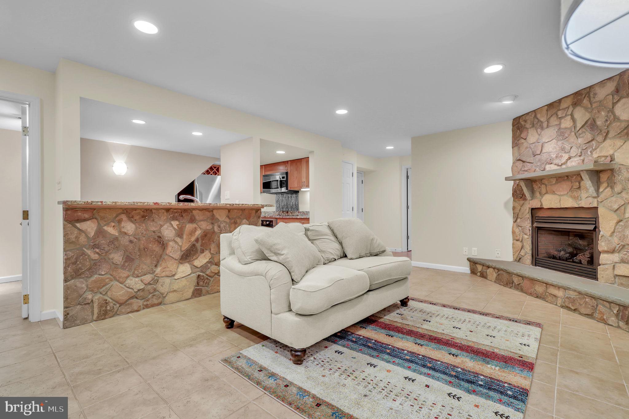 EASTERN VIEW - Residential