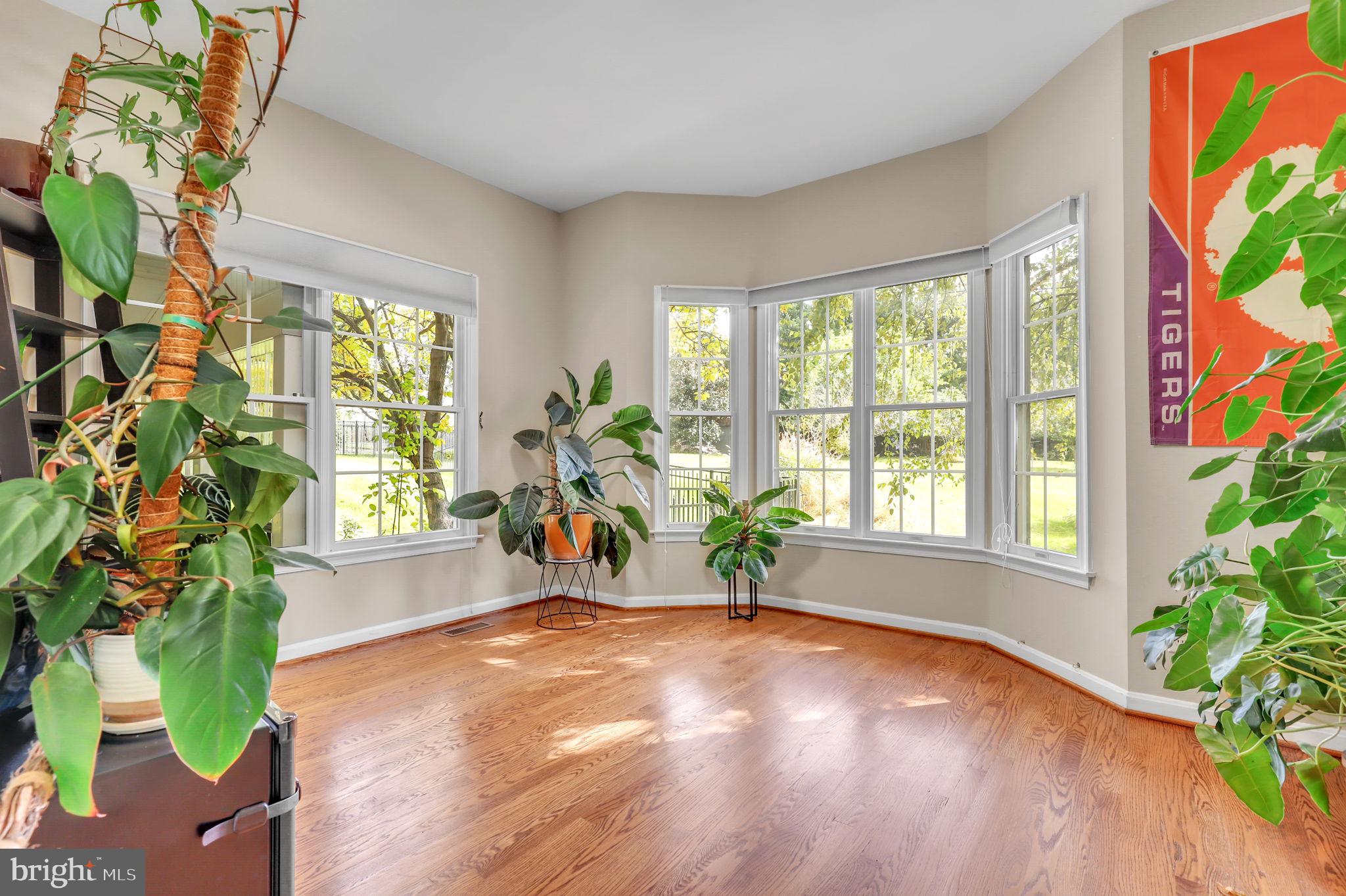 EASTERN VIEW - Residential