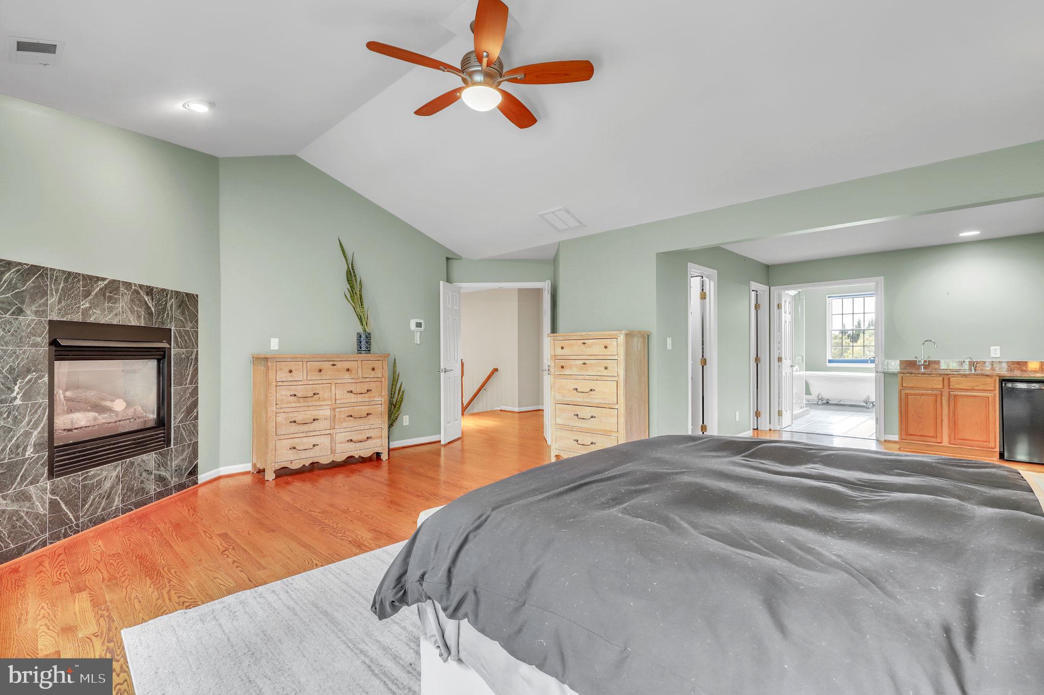 EASTERN VIEW - Residential