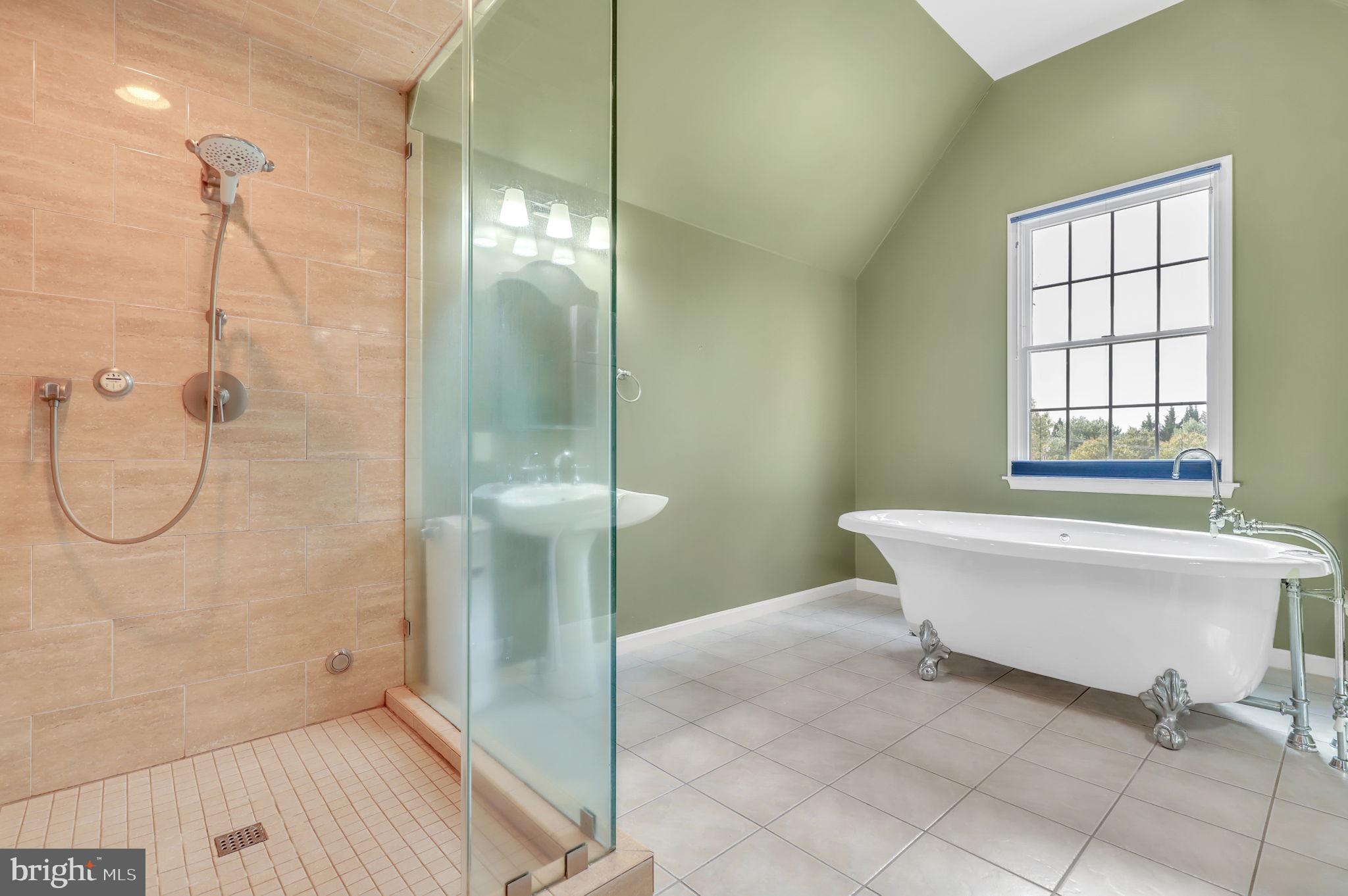 EASTERN VIEW - Residential