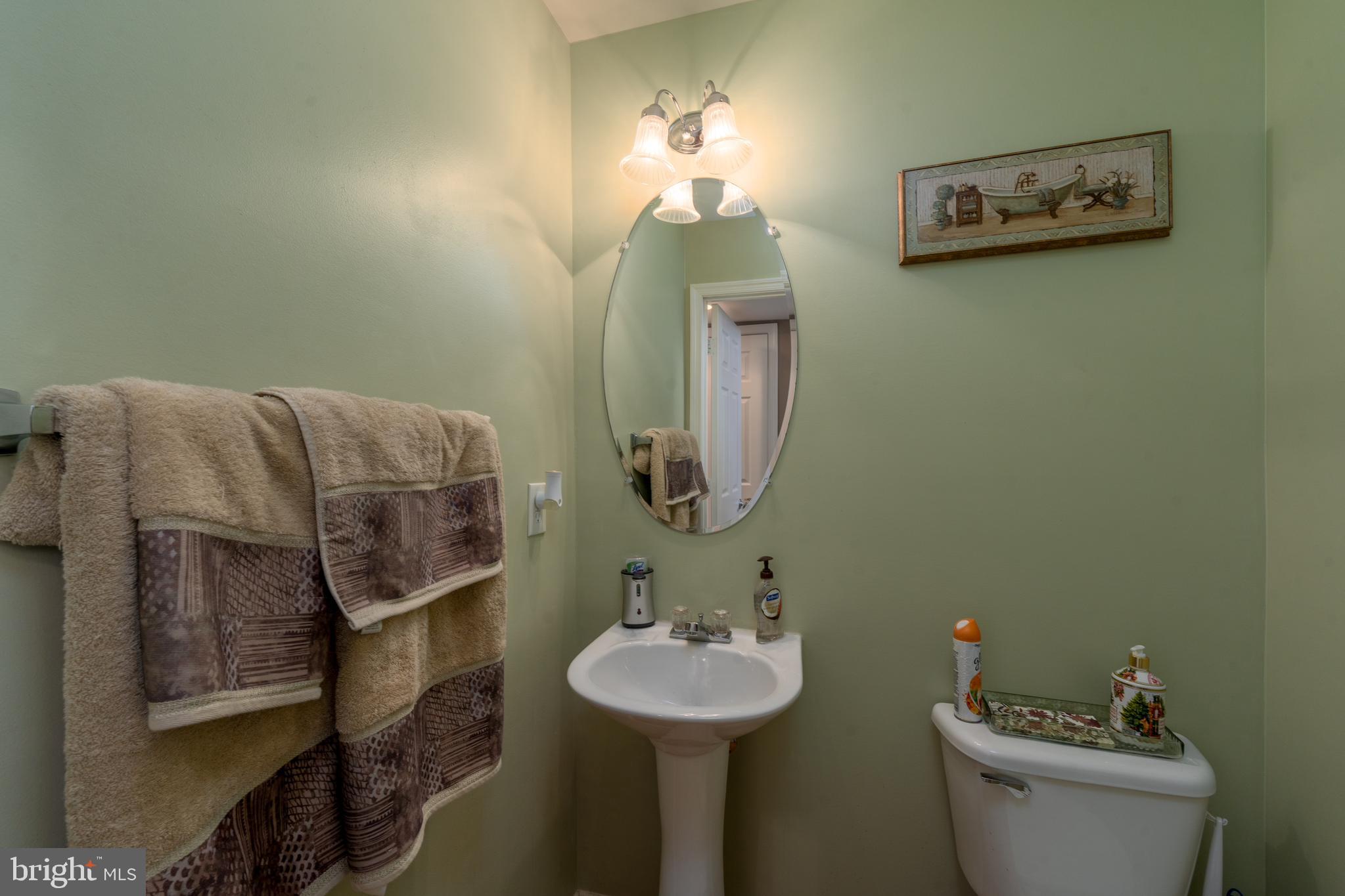 GREENS LANE - Residential